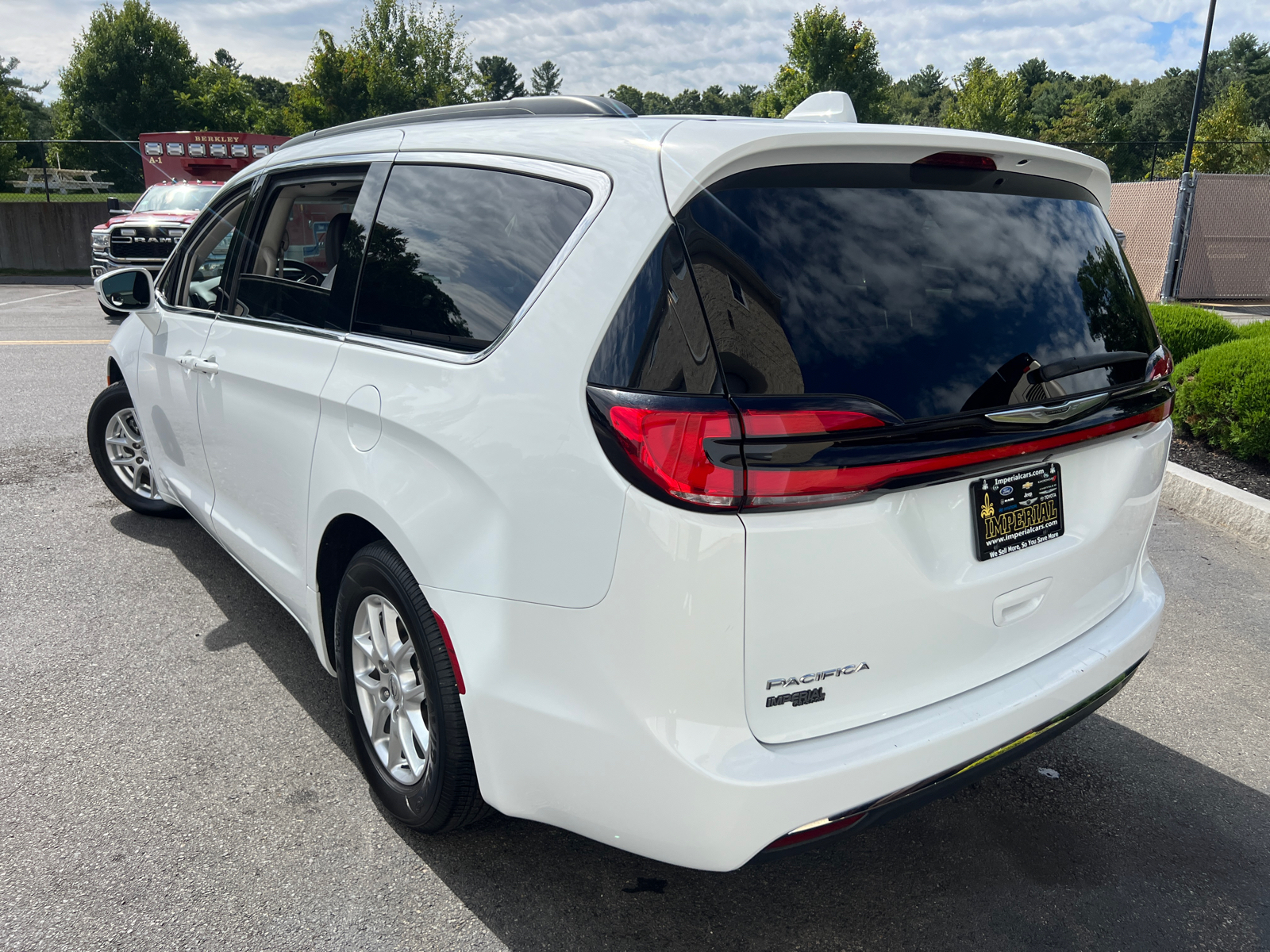 2022 Chrysler Pacifica Touring L 7