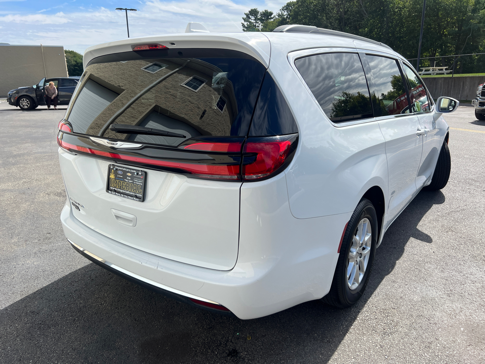 2022 Chrysler Pacifica Touring L 10