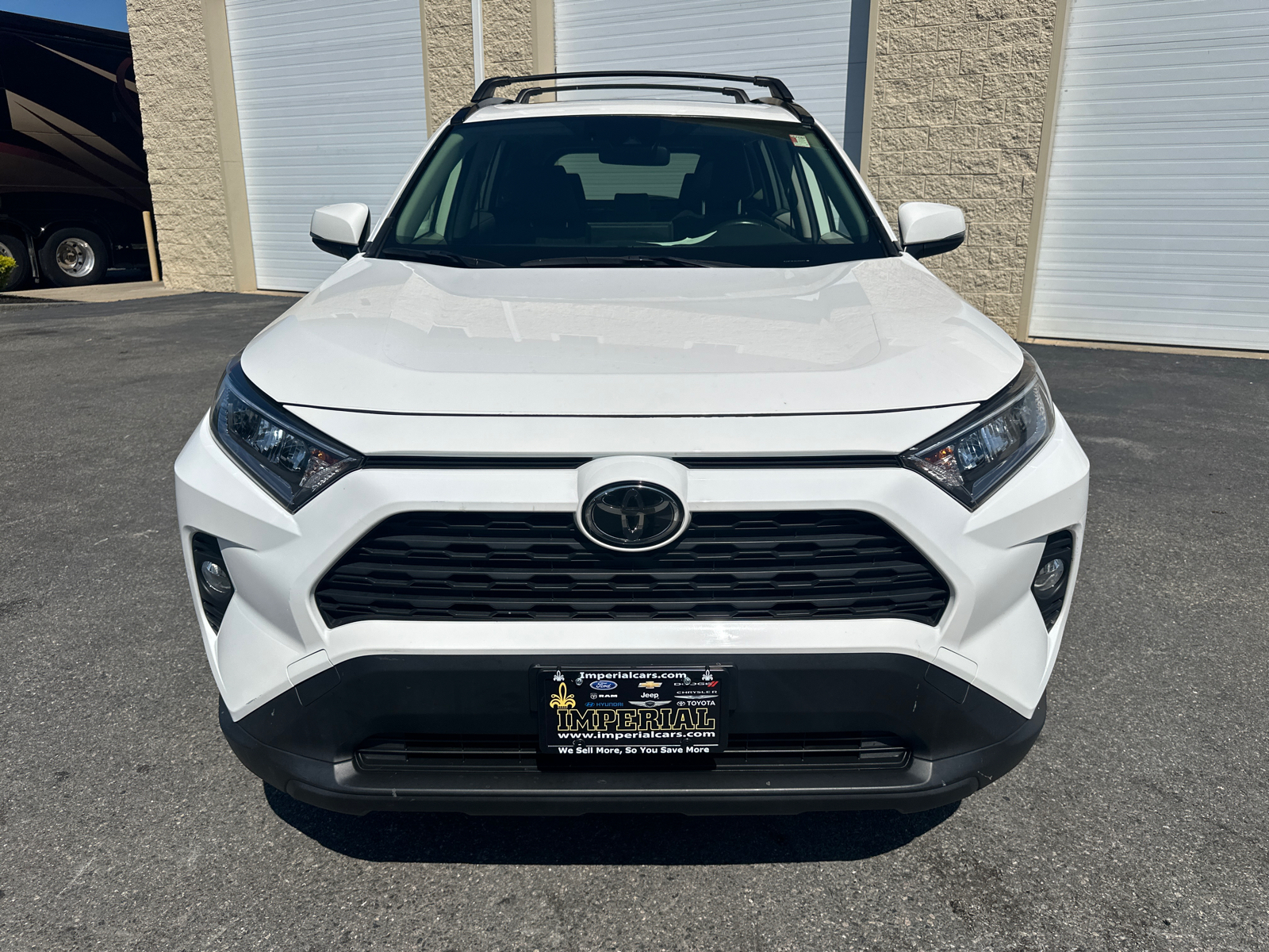 2020 Toyota RAV4 XLE 3