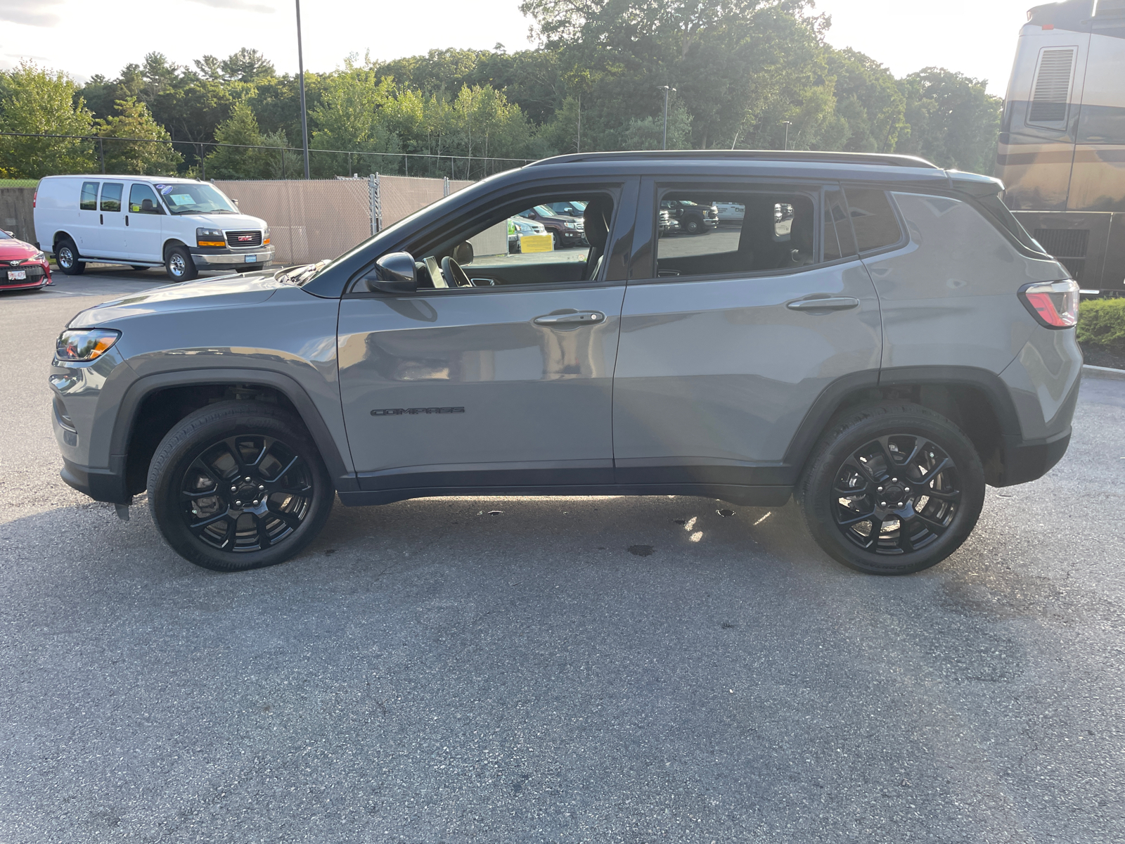 2023 Jeep Compass Altitude 5