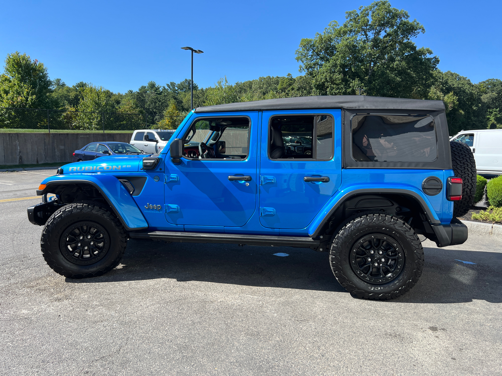 2023 Jeep Wrangler Rubicon 4xe 5