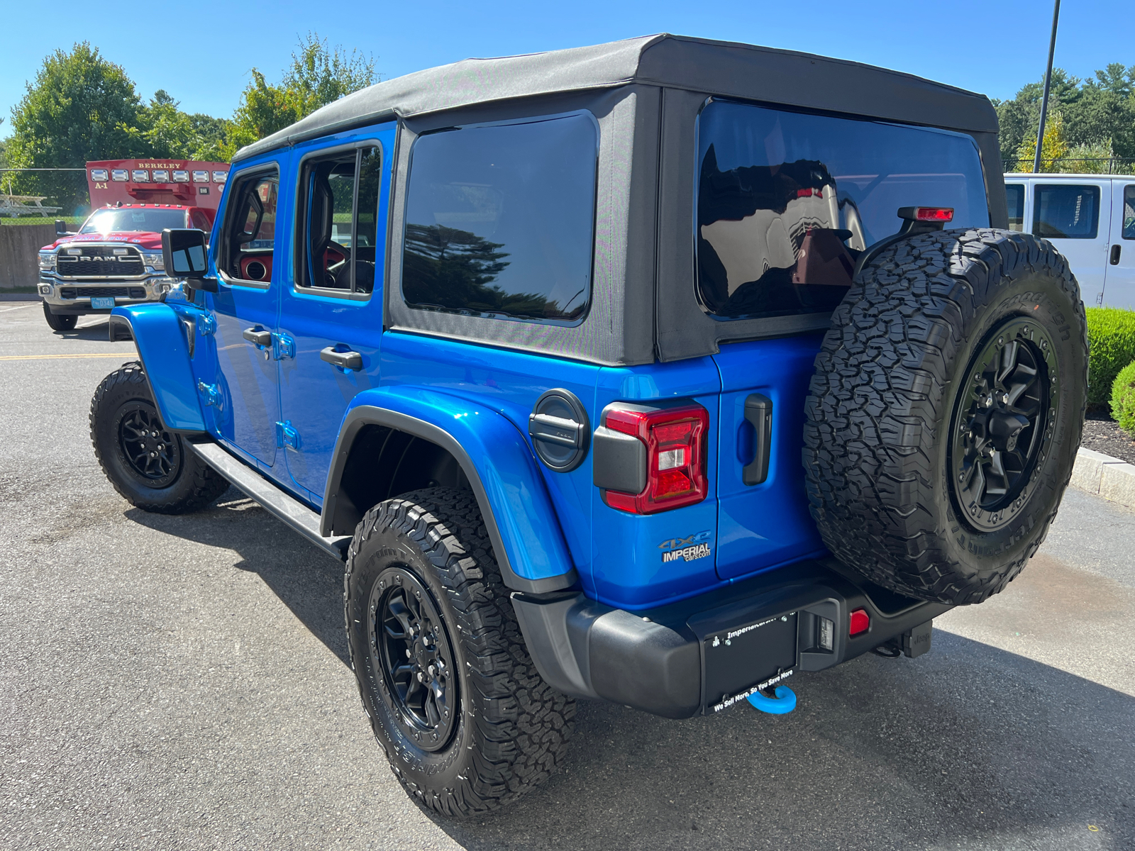 2023 Jeep Wrangler Rubicon 4xe 7