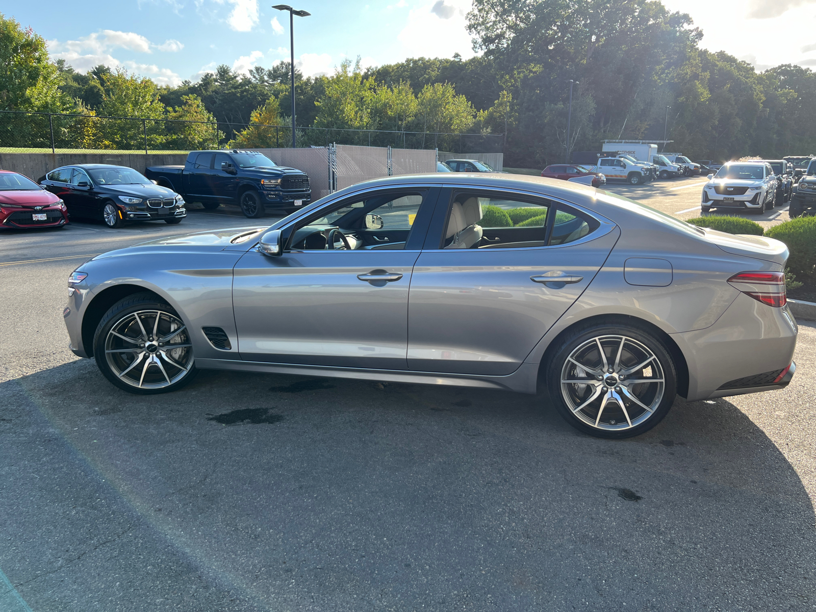 2024 Genesis G70 2.5T 5