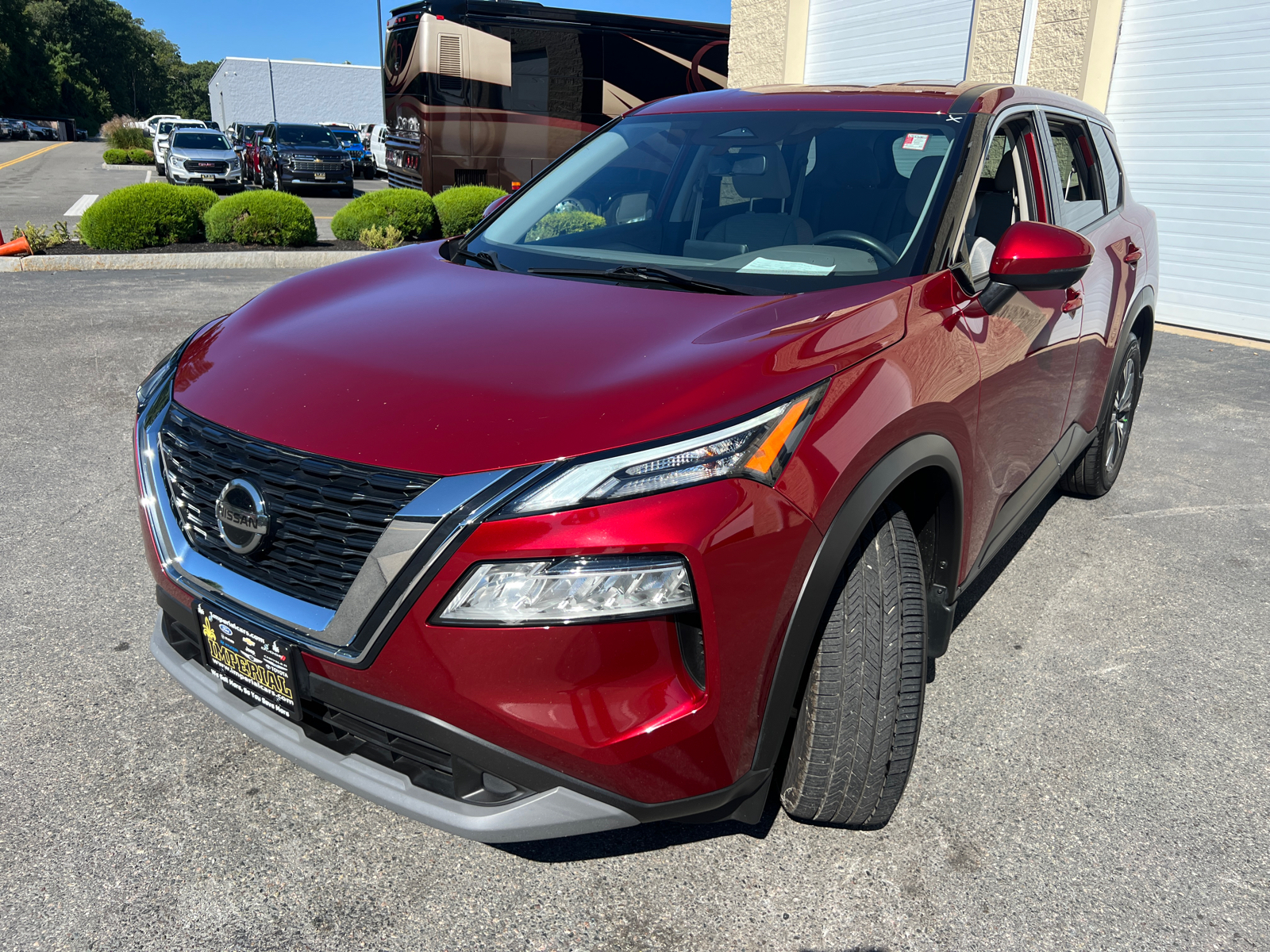 2021 Nissan Rogue SV 4