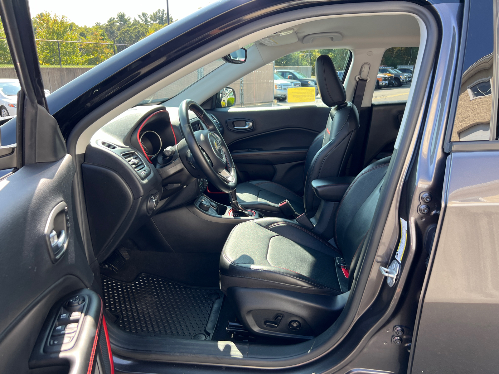 2021 Jeep Compass Trailhawk 31