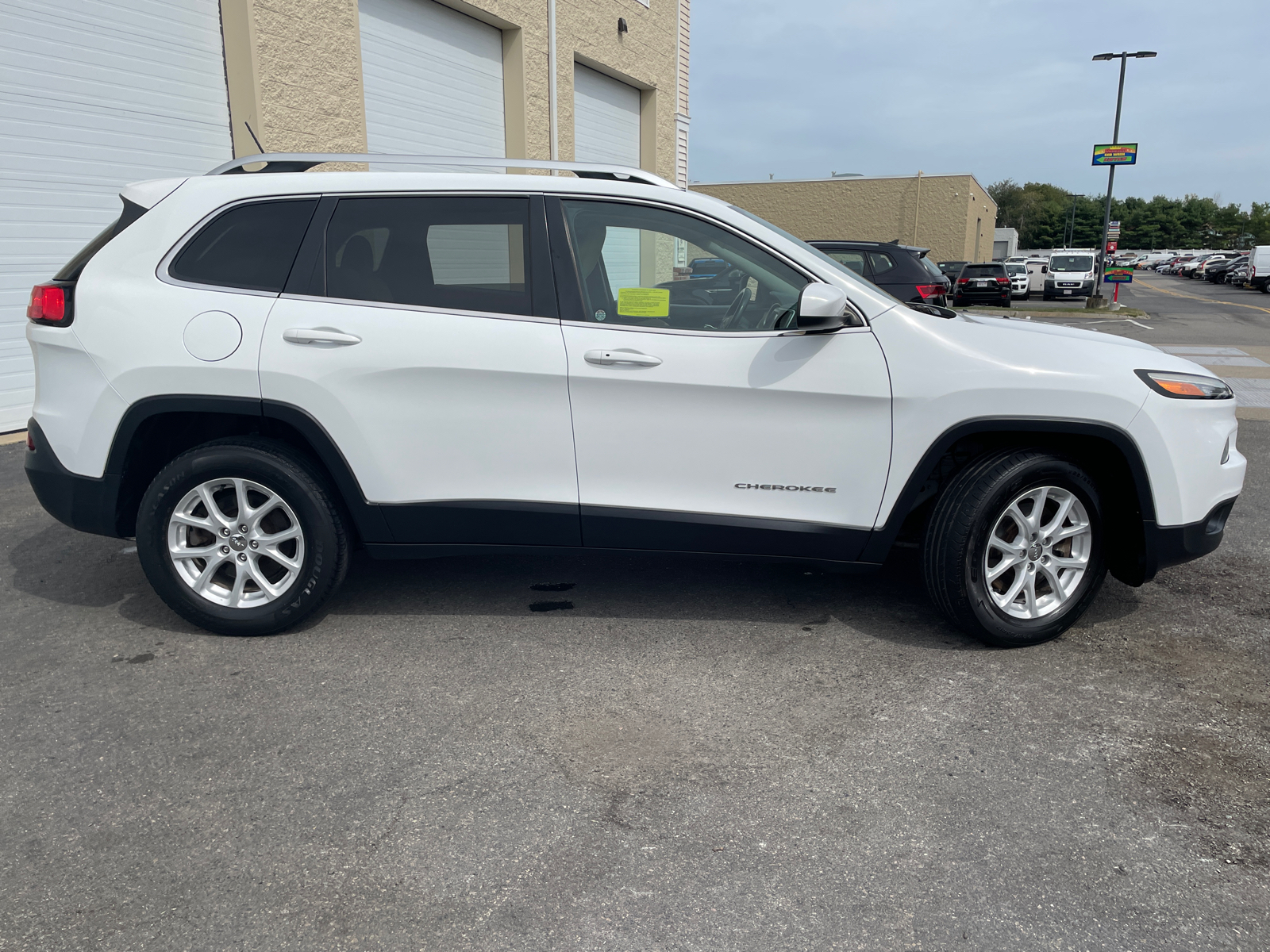 2015 Jeep Cherokee Latitude 14