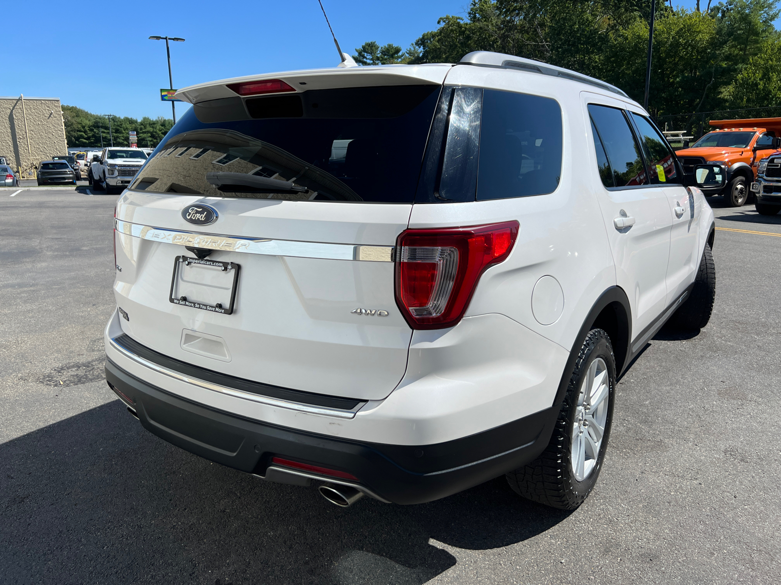 2018 Ford Explorer XLT 11