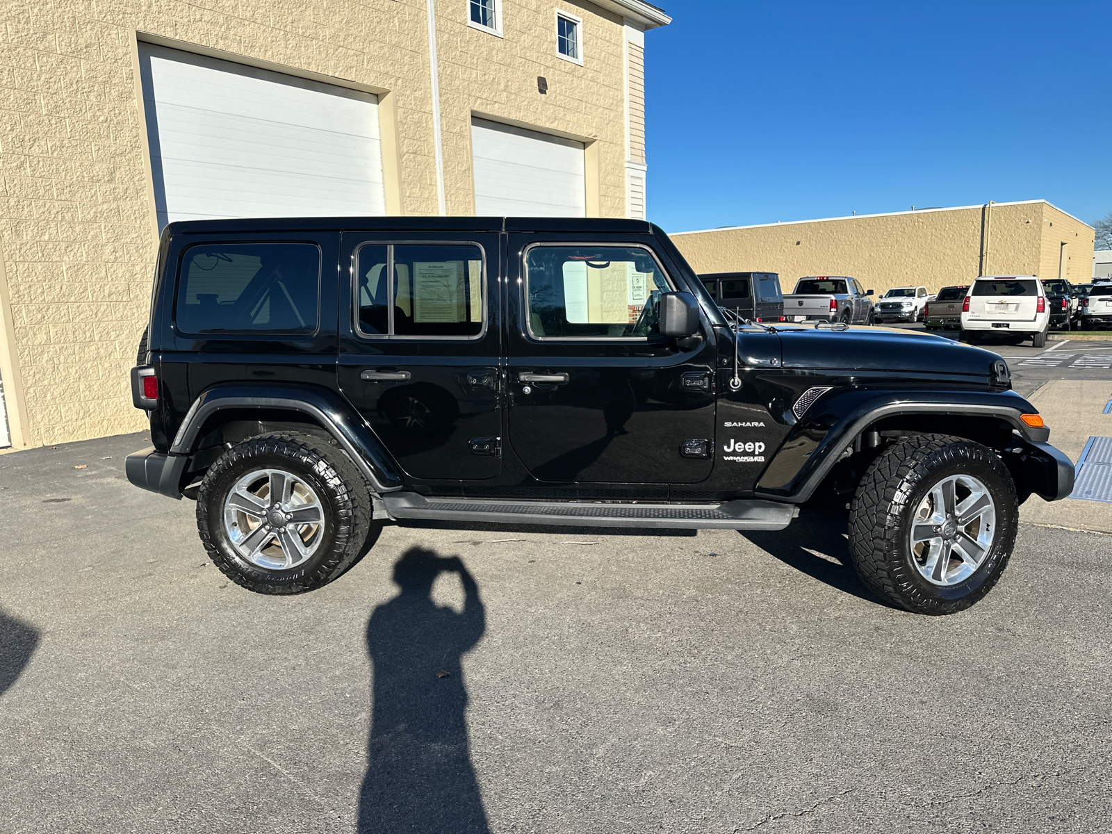 2018 Jeep Wrangler Unlimited Sahara 12