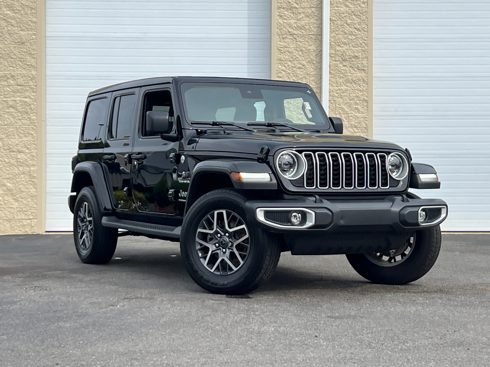 2024 Jeep Wrangler Sahara 1