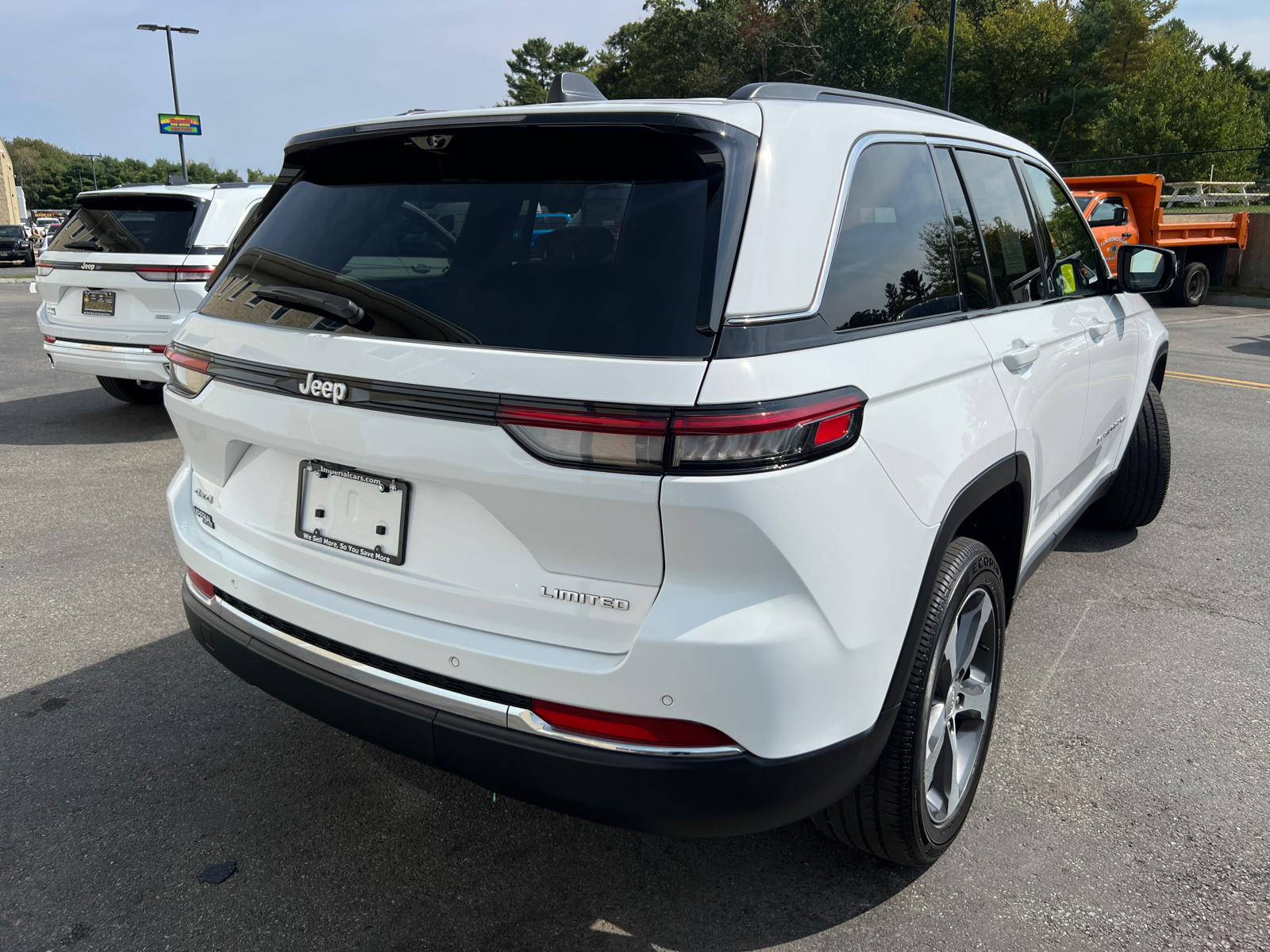 2024 Jeep Grand Cherokee Limited 10