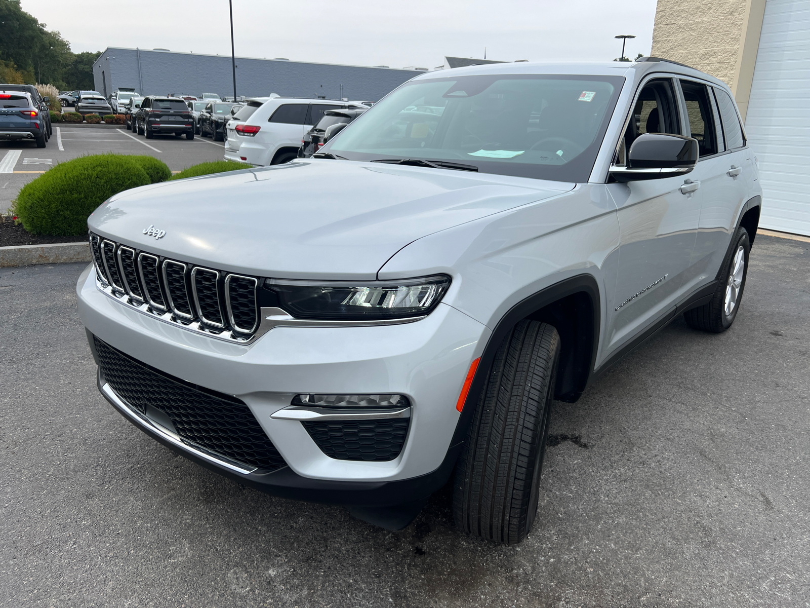 2023 Jeep Grand Cherokee Limited 4