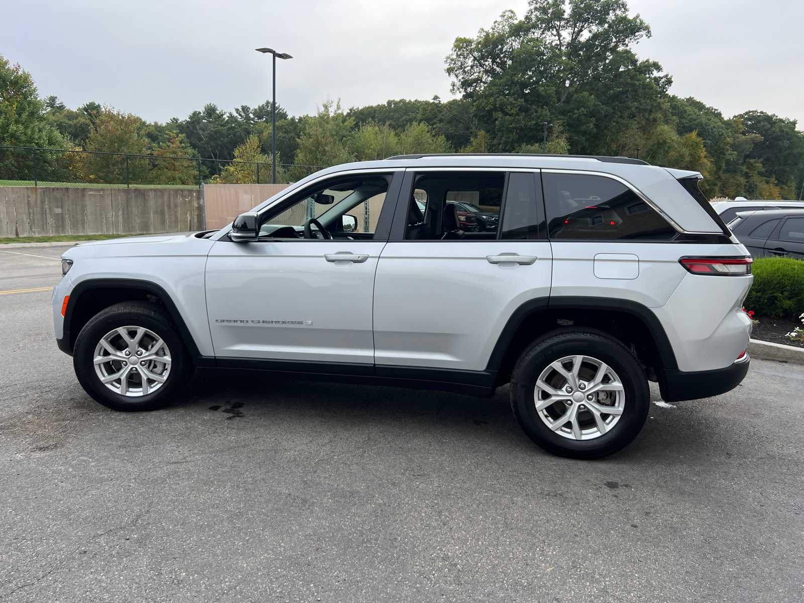 2023 Jeep Grand Cherokee Limited 5