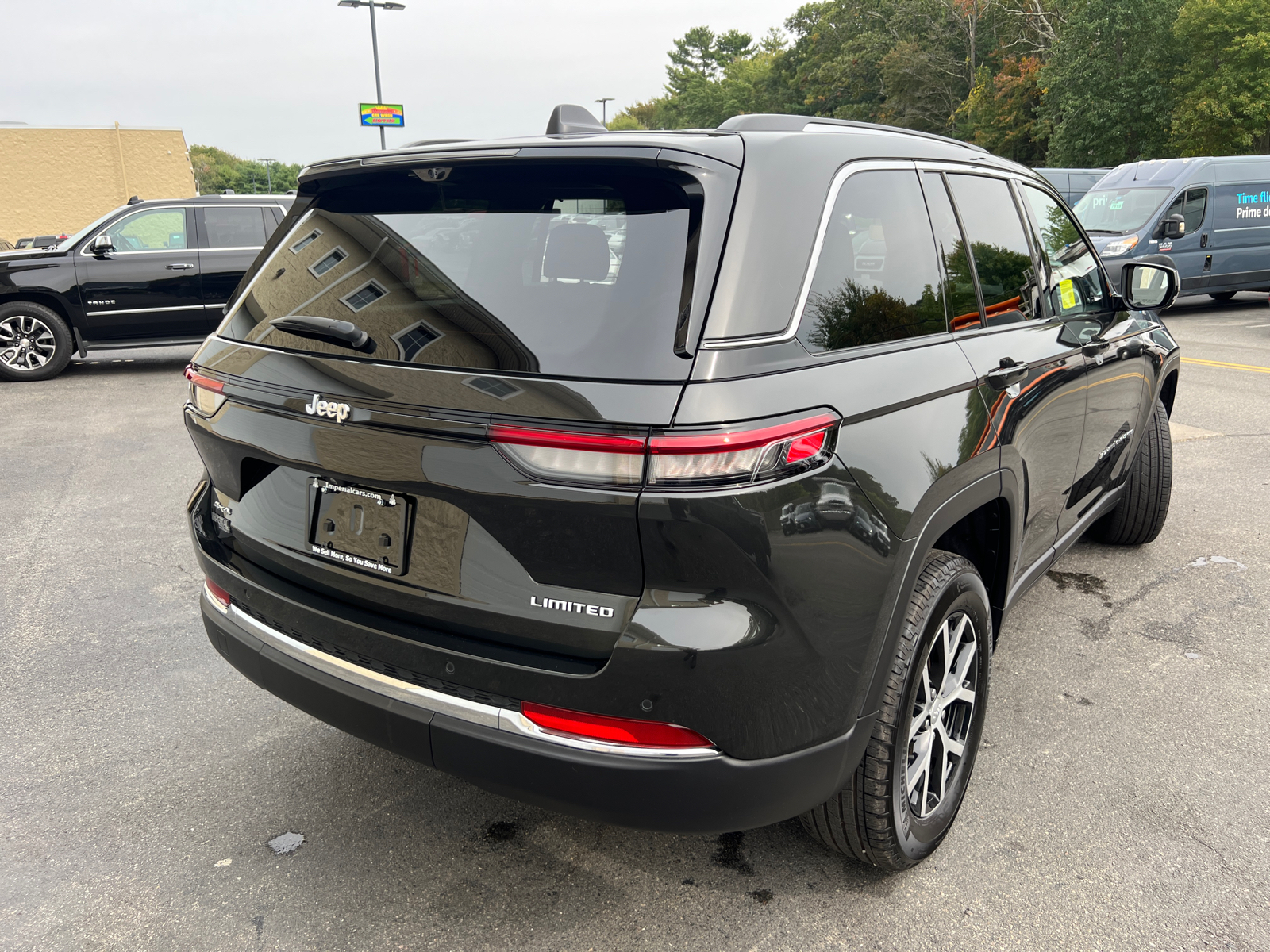 2023 Jeep Grand Cherokee Limited 11