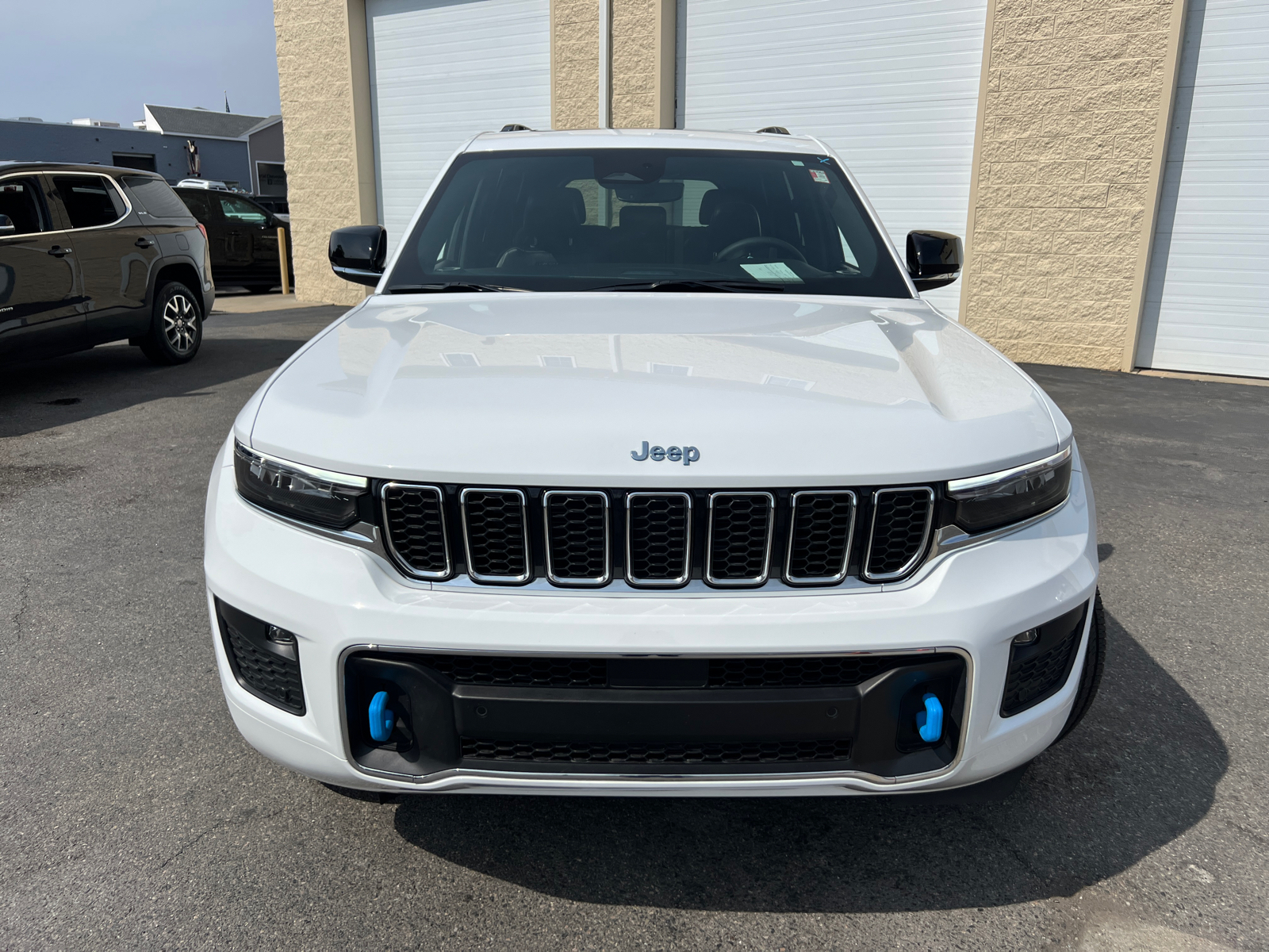 2023 Jeep Grand Cherokee Overland 4xe 3