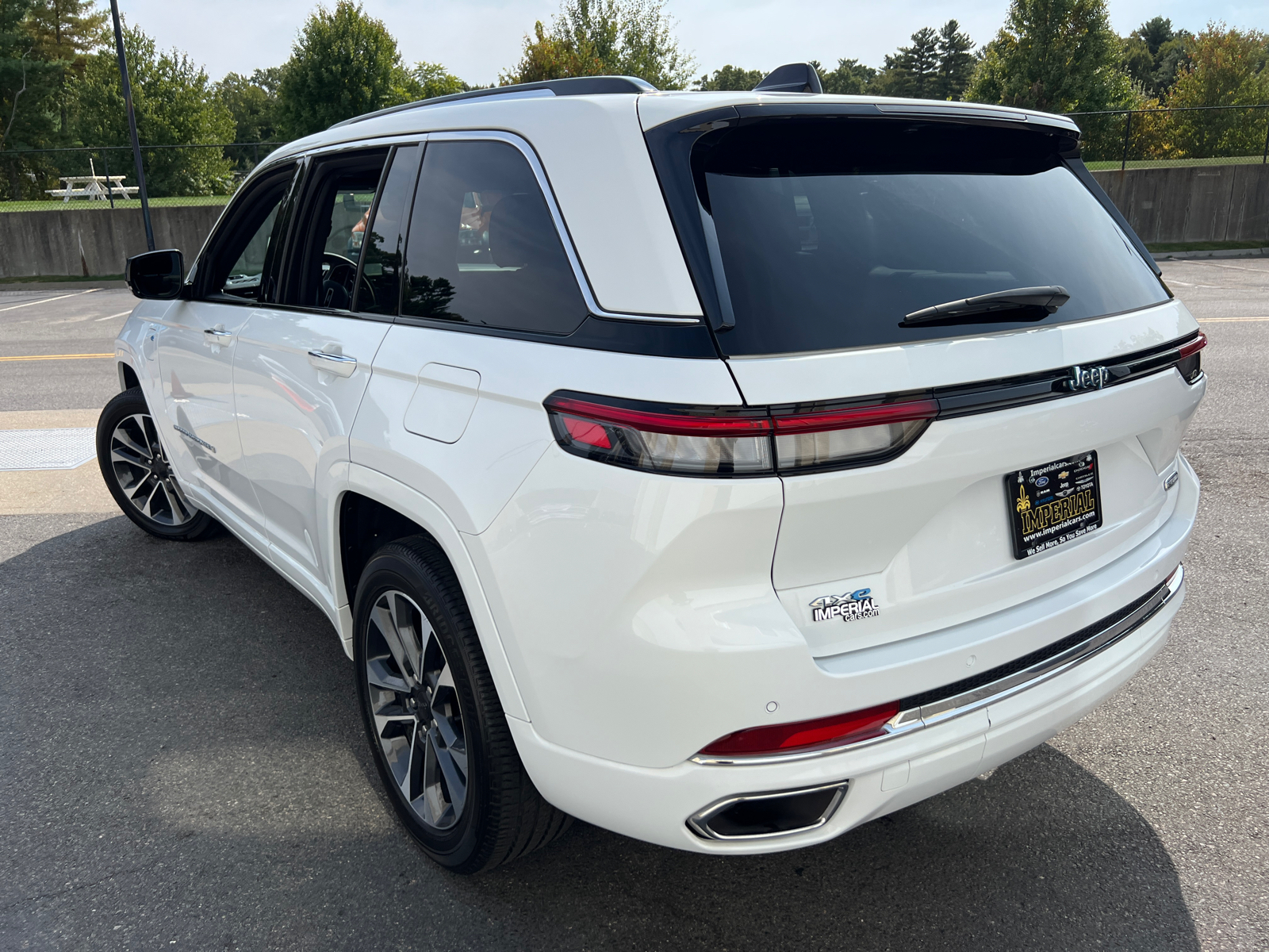 2023 Jeep Grand Cherokee Overland 4xe 7