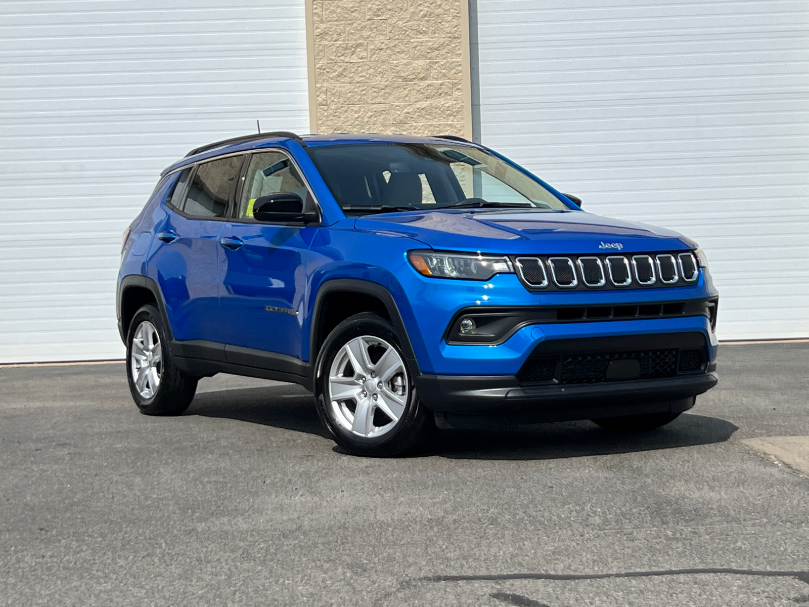 2022 Jeep Compass Latitude 1