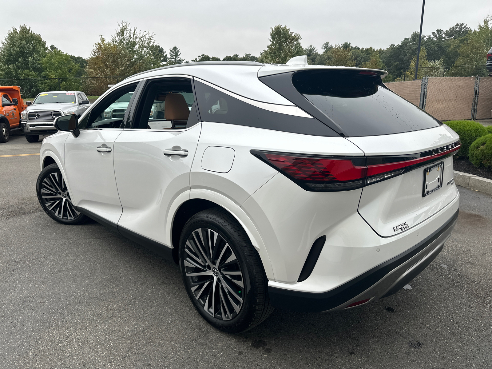 2023 Lexus RX 350h Luxury 8