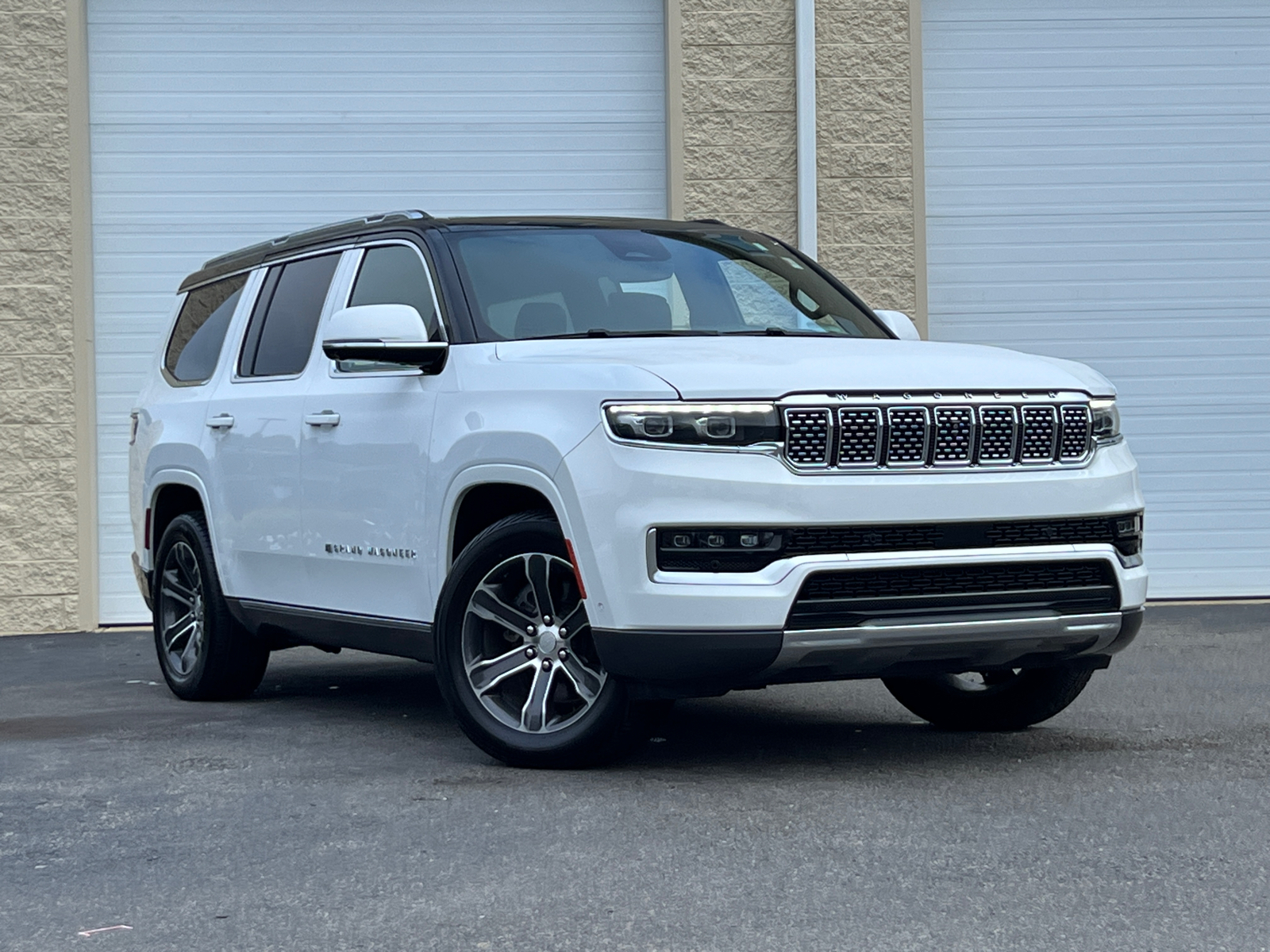 2022 Jeep Grand Wagoneer Series I 1