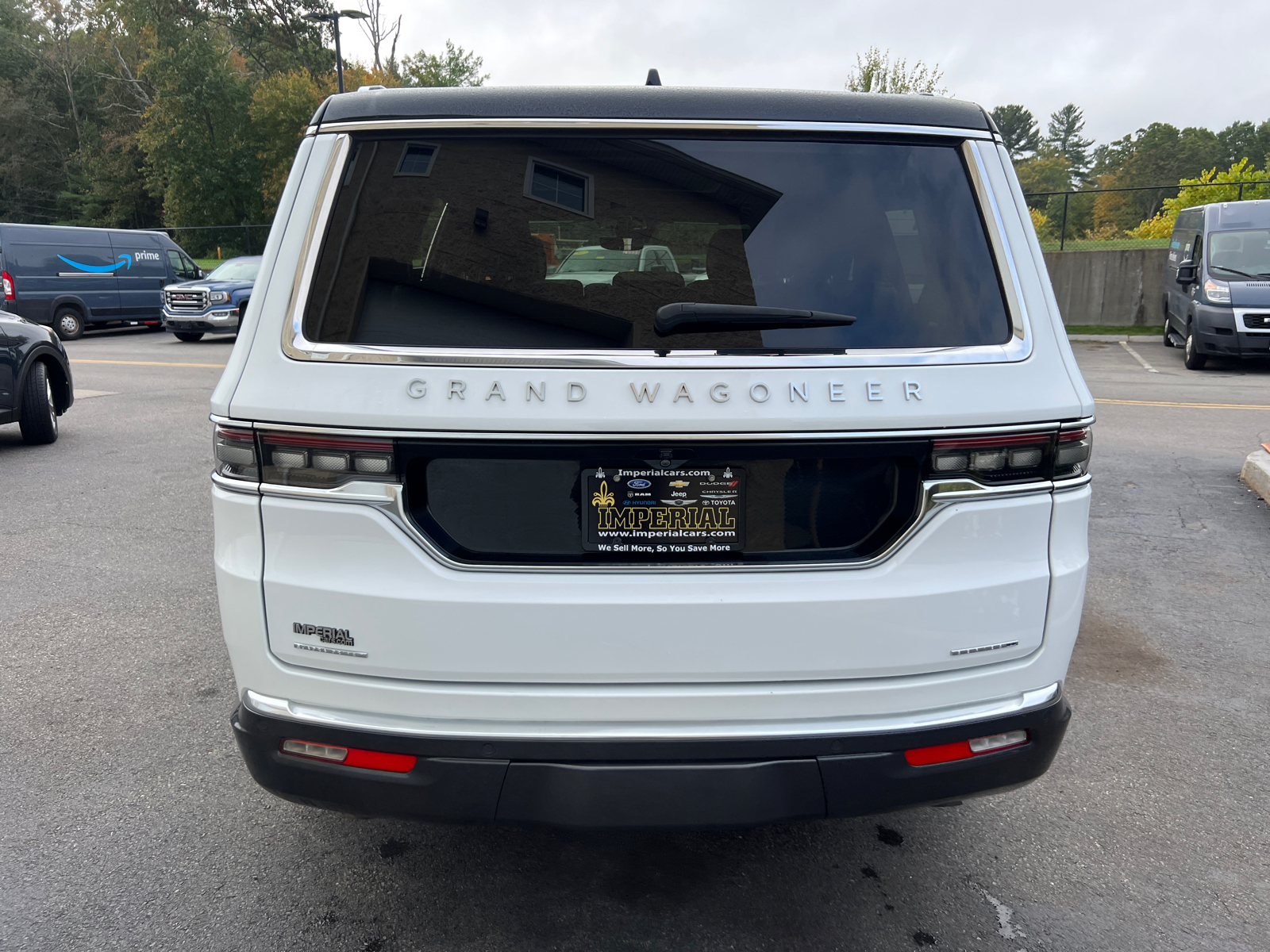 2022 Jeep Grand Wagoneer Series I 8