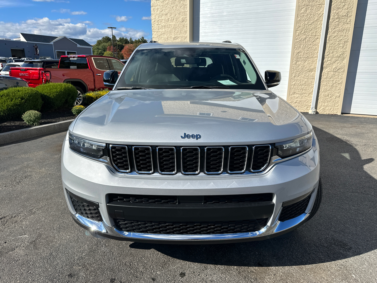 2023 Jeep Grand Cherokee L Limited 3