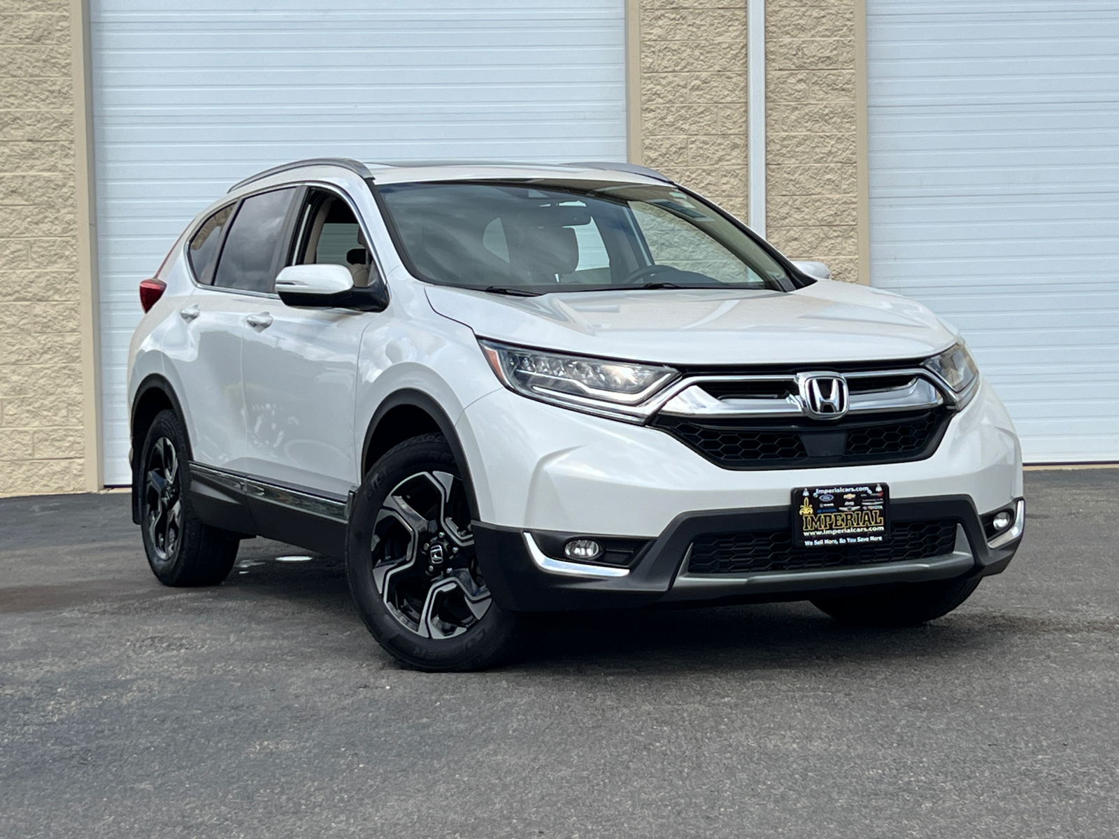 2019 Honda CR-V Touring 2