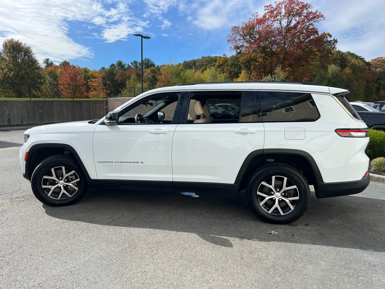 2023 Jeep Grand Cherokee L Limited 5