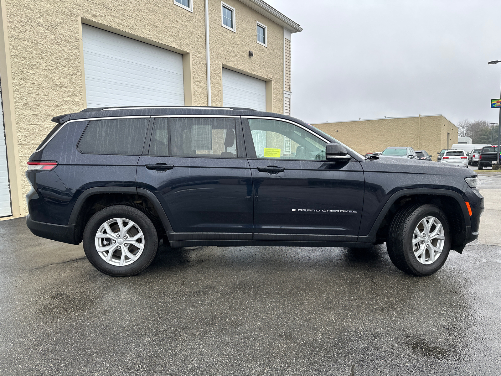 2024 Jeep Grand Cherokee L Limited 11