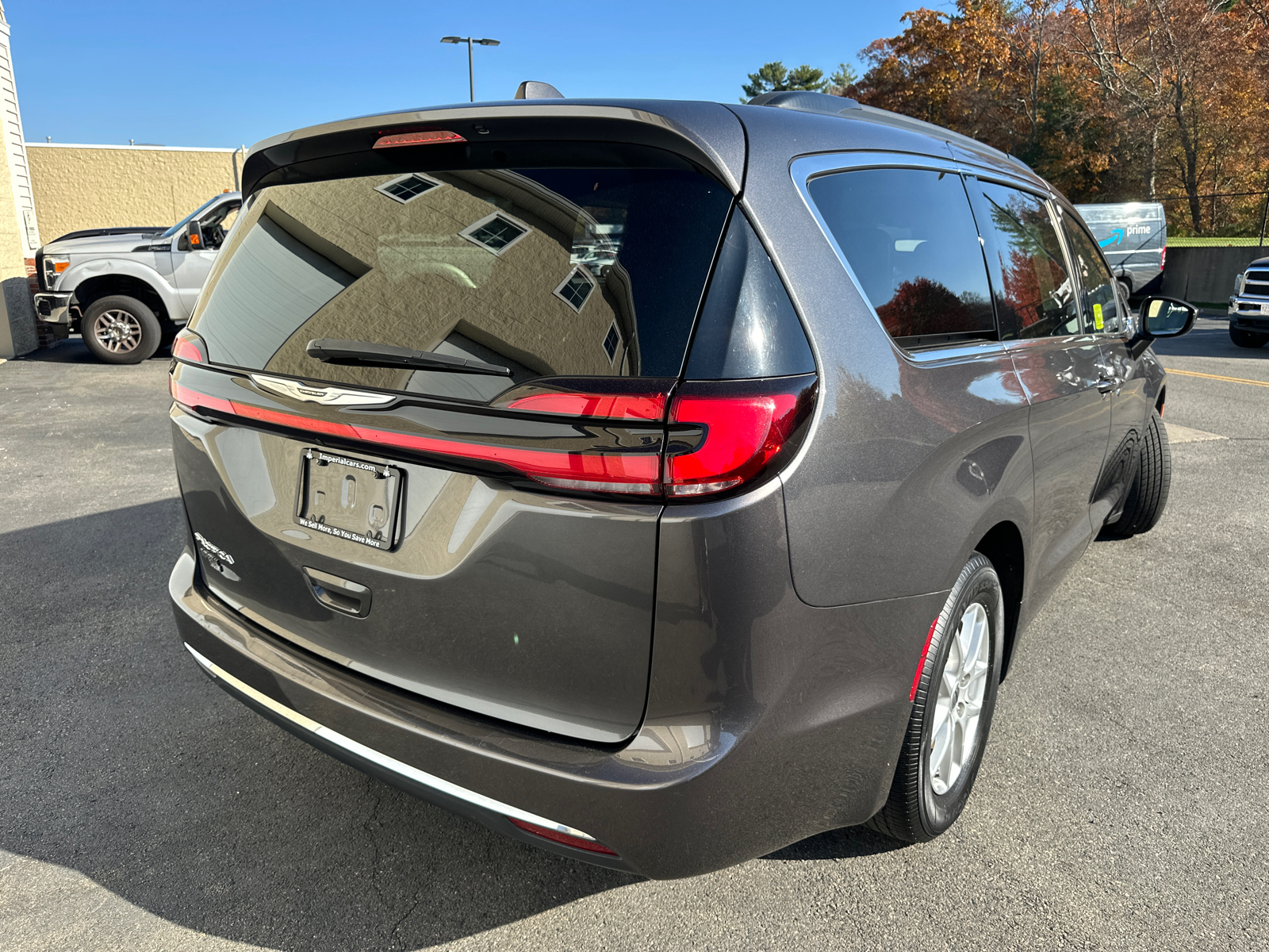 2022 Chrysler Pacifica Touring L 11