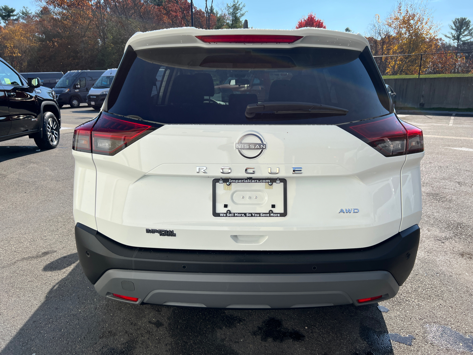 2023 Nissan Rogue S 8