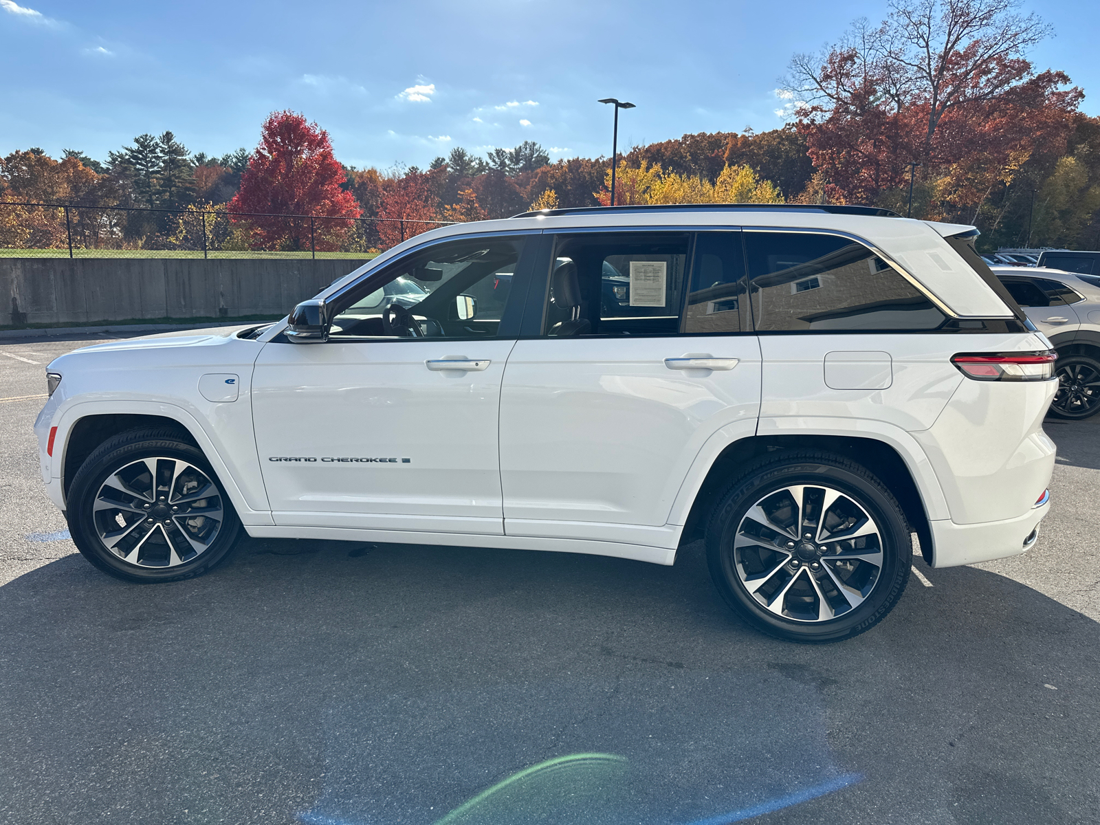 2023 Jeep Grand Cherokee Overland 4xe 5