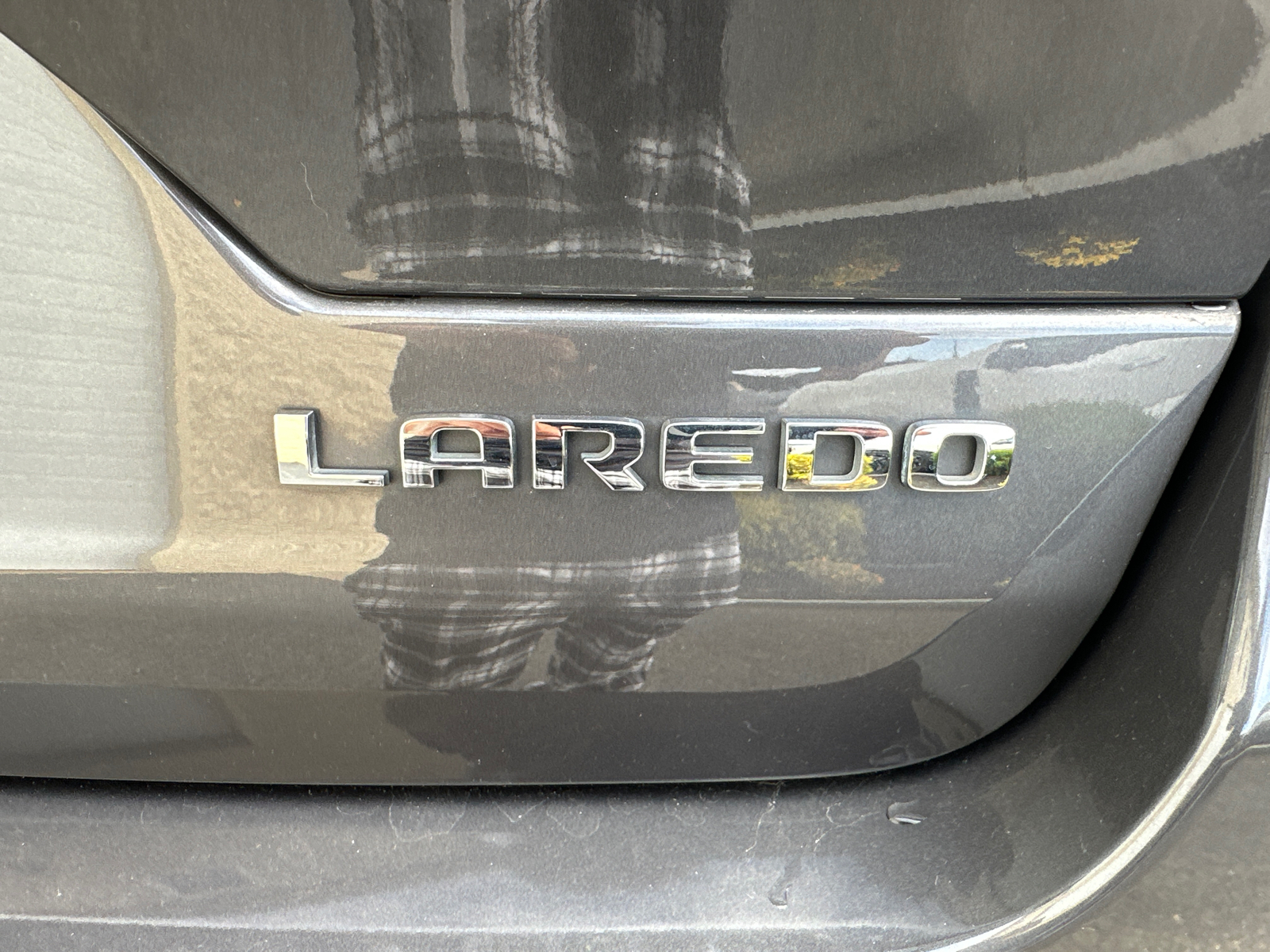 2023 Jeep Grand Cherokee Laredo 10