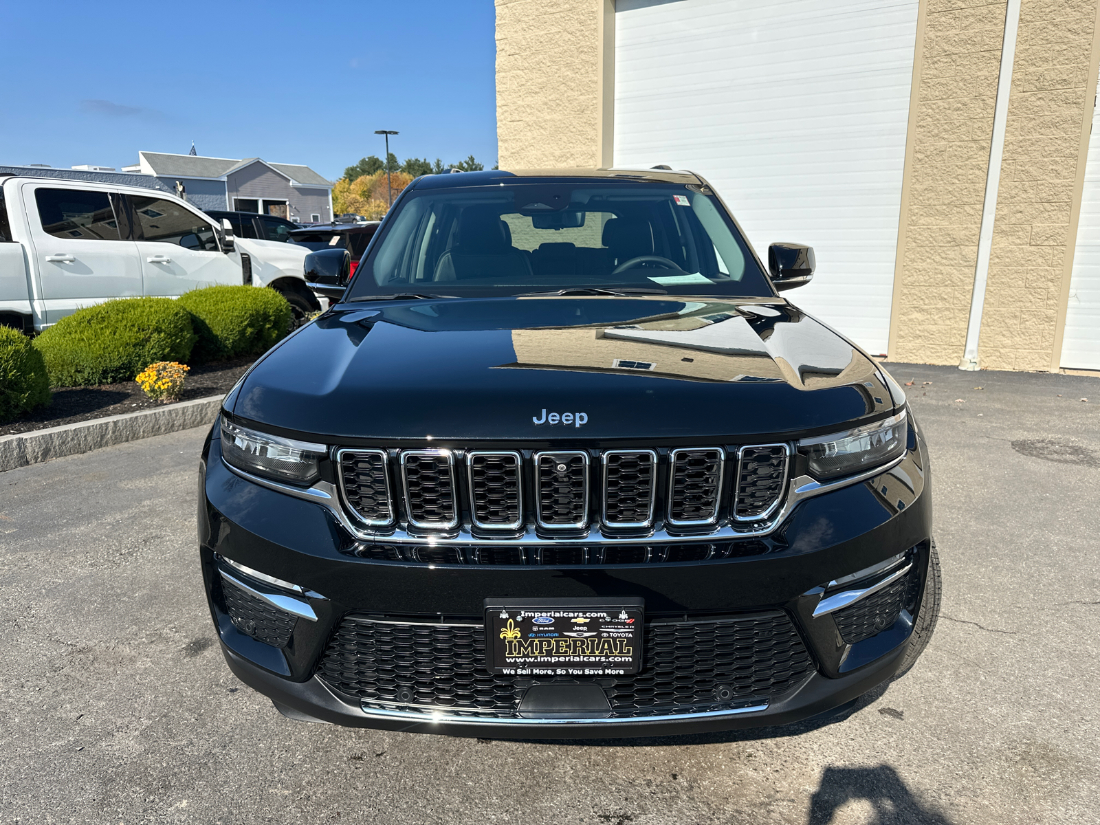 2023 Jeep Grand Cherokee Limited 3