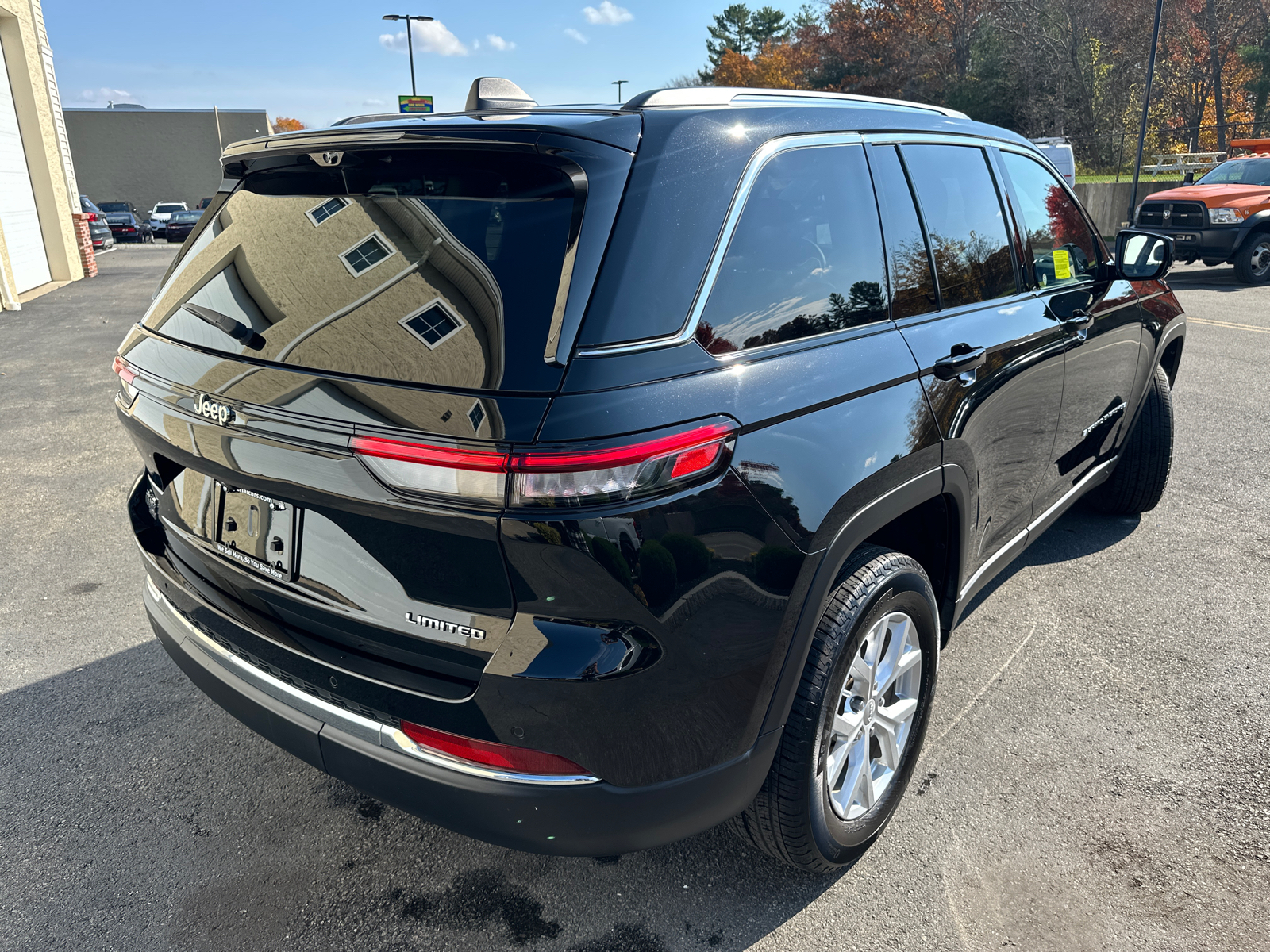 2023 Jeep Grand Cherokee Limited 10