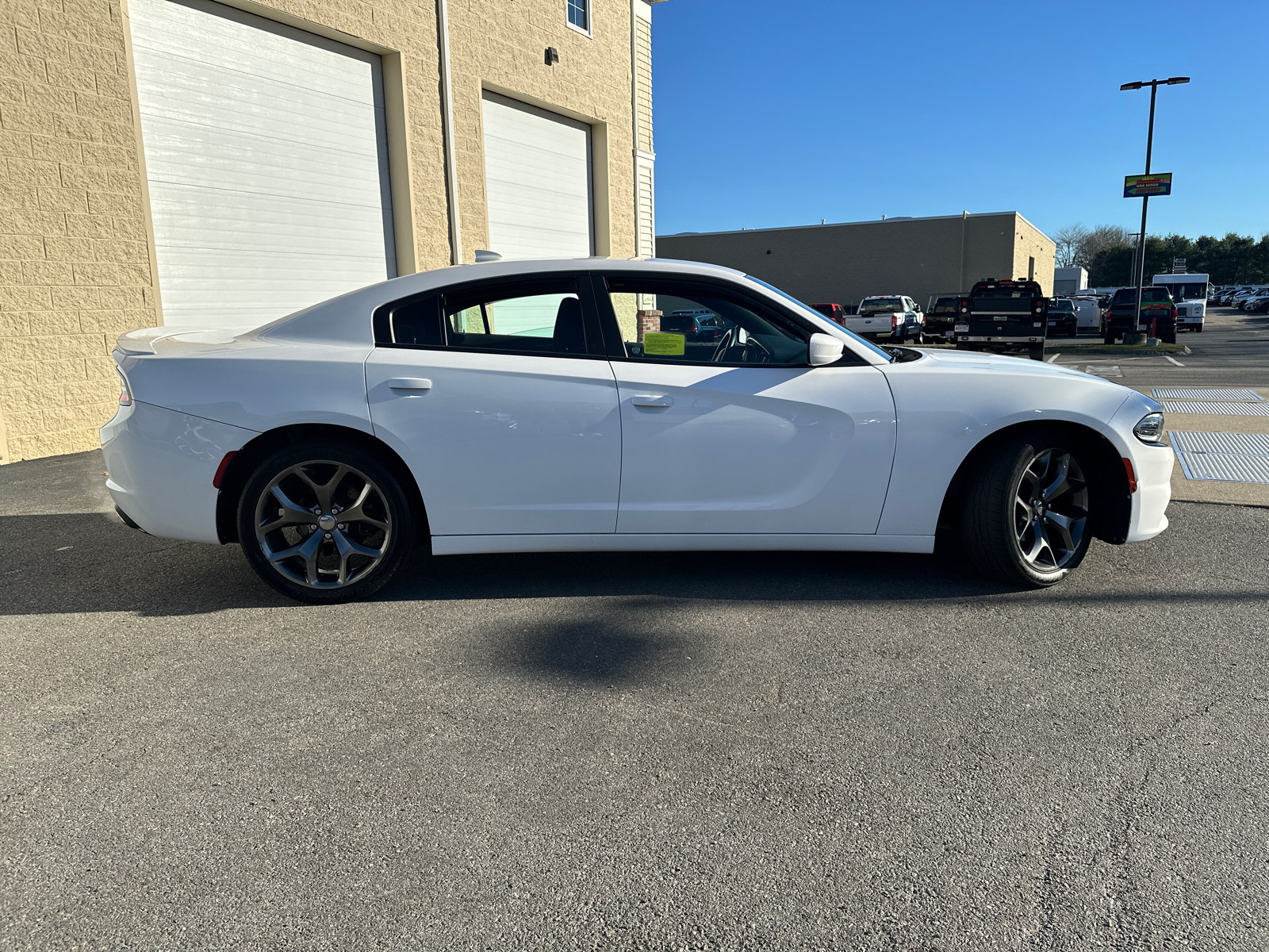 2015 Dodge Charger SXT 10