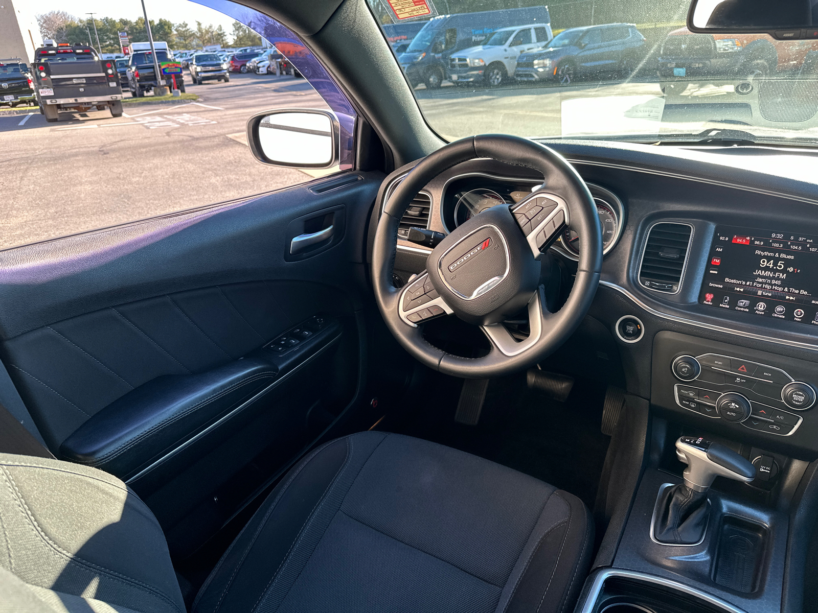 2015 Dodge Charger SXT 15