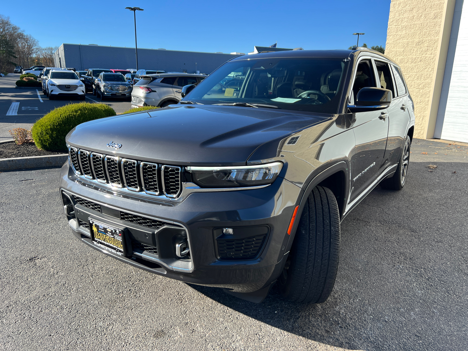 2022 Jeep Grand Cherokee L Overland 4