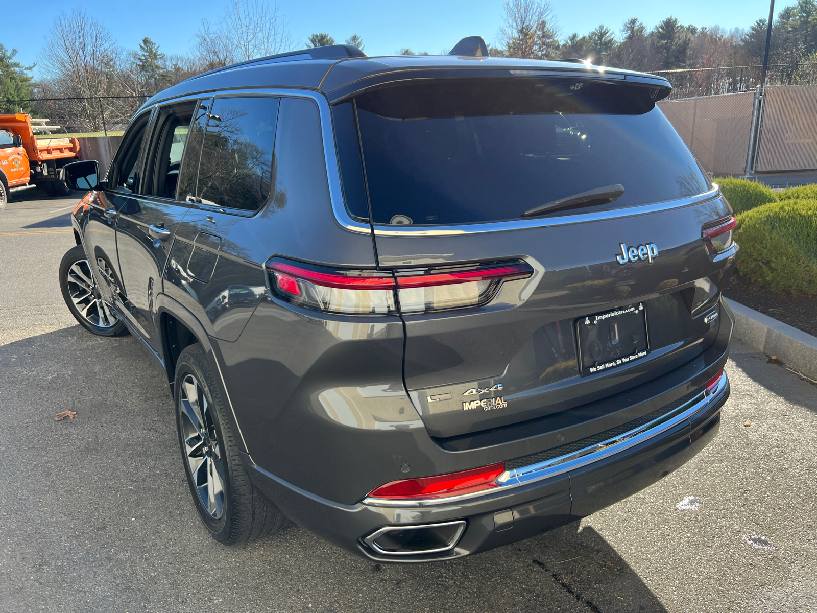 2022 Jeep Grand Cherokee L Overland 7