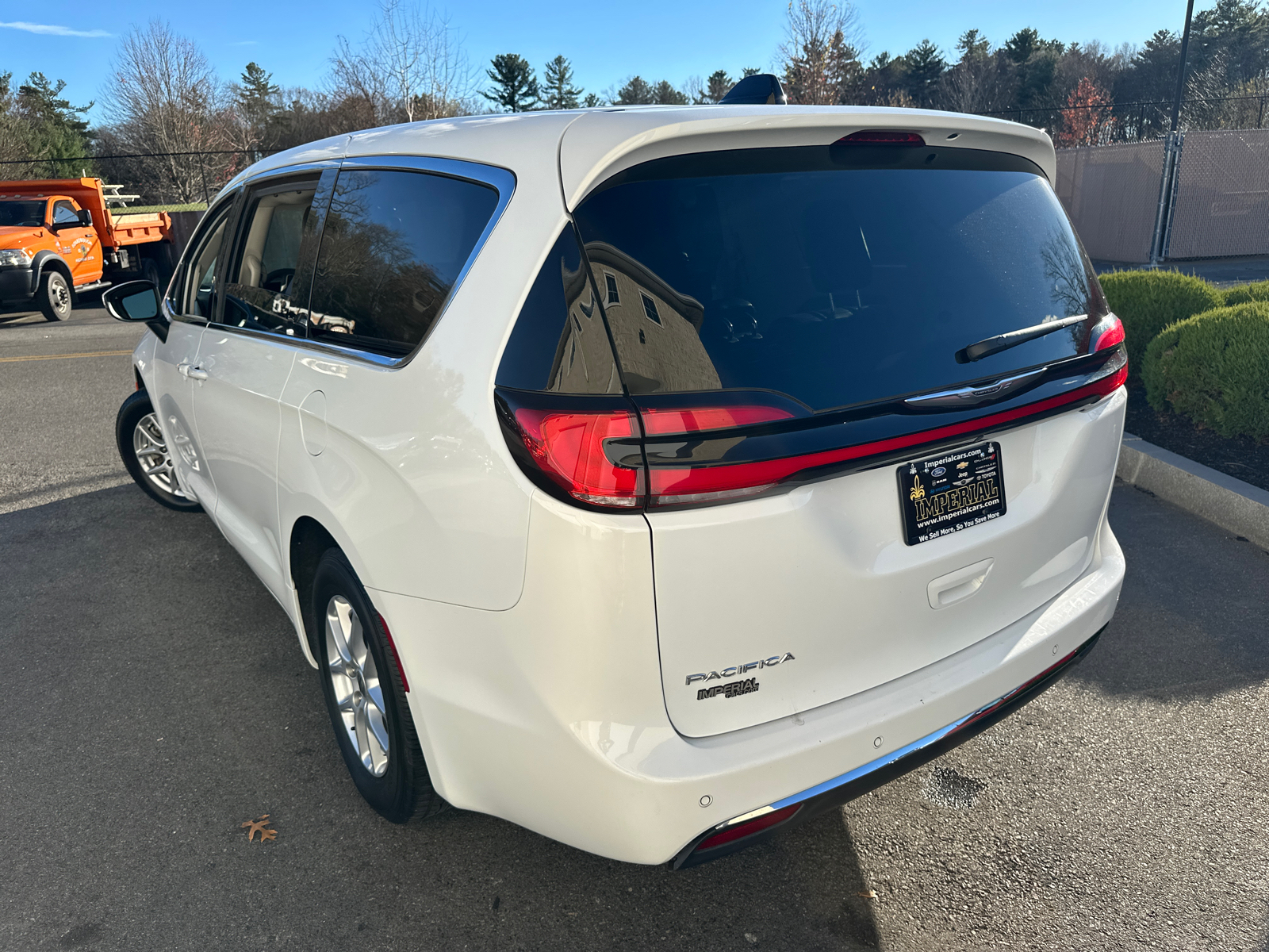 2023 Chrysler Pacifica Touring L 7