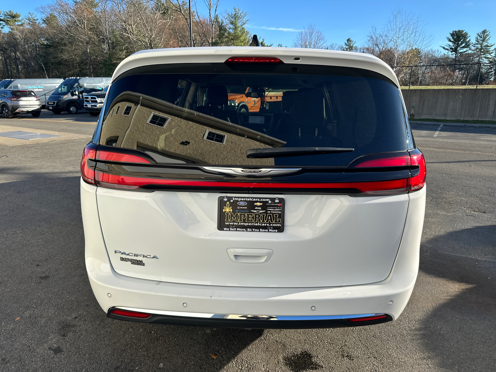 2023 Chrysler Pacifica Touring L 8