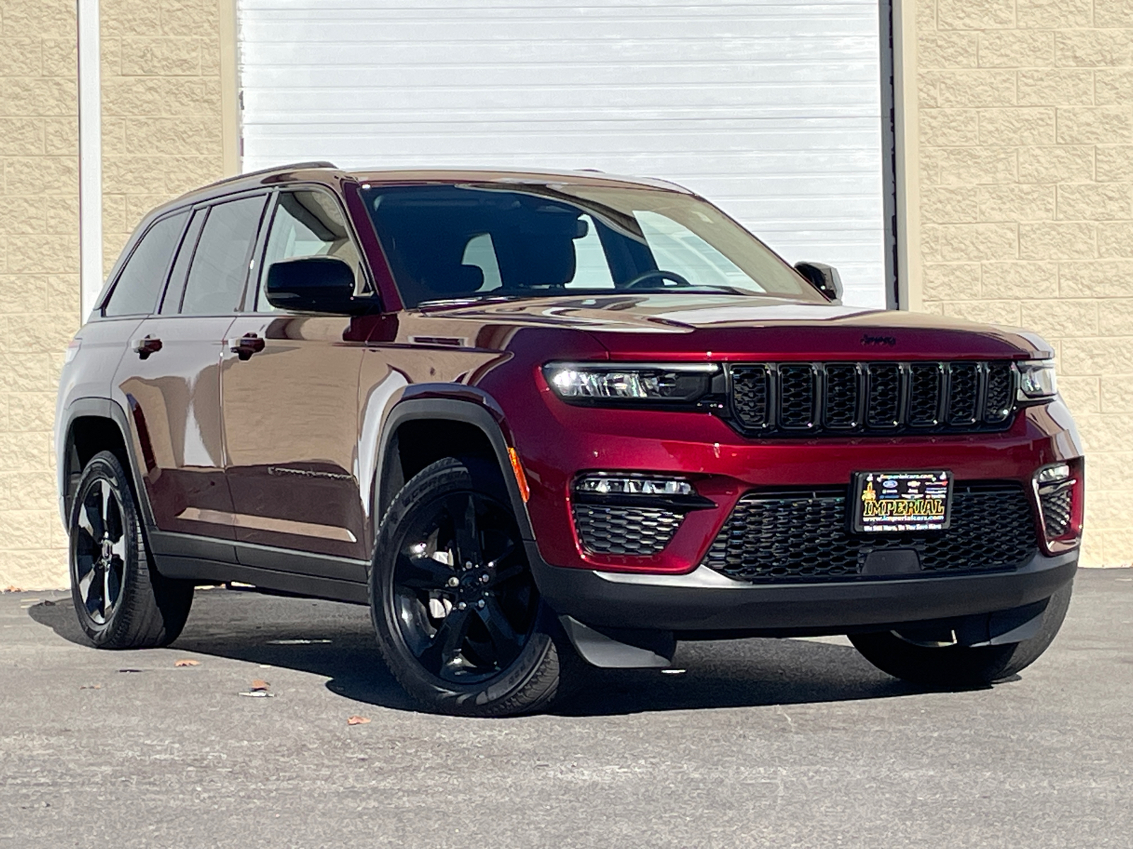 2023 Jeep Grand Cherokee Limited 1