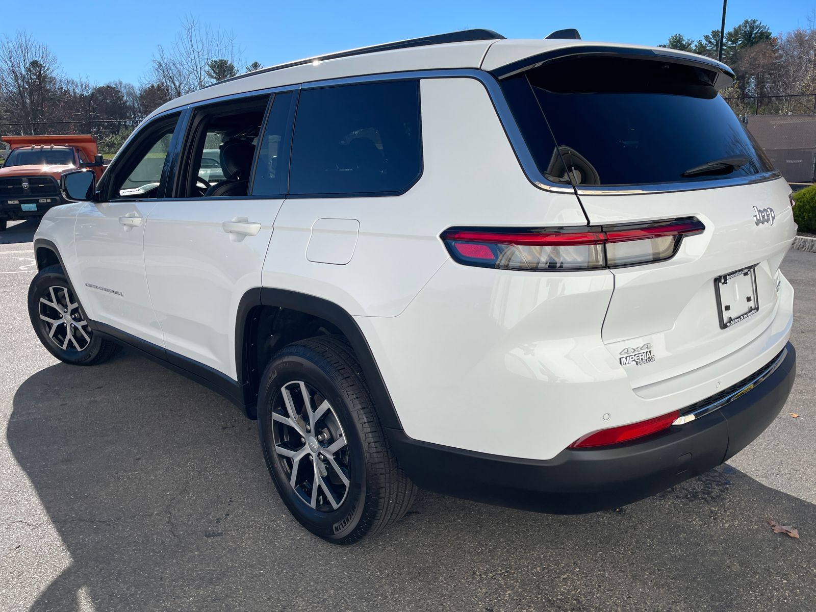 2024 Jeep Grand Cherokee L Limited 8