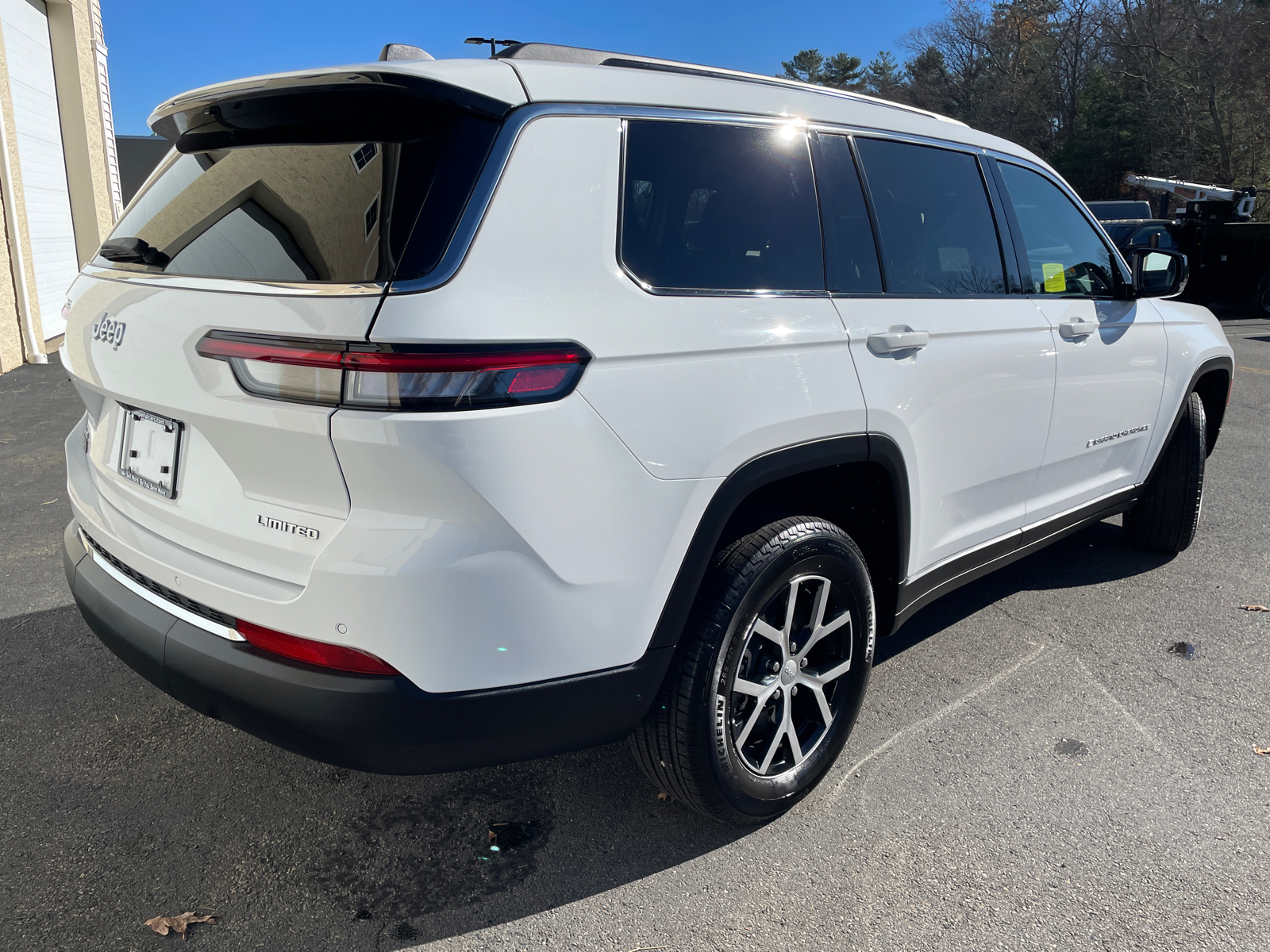 2024 Jeep Grand Cherokee L Limited 14