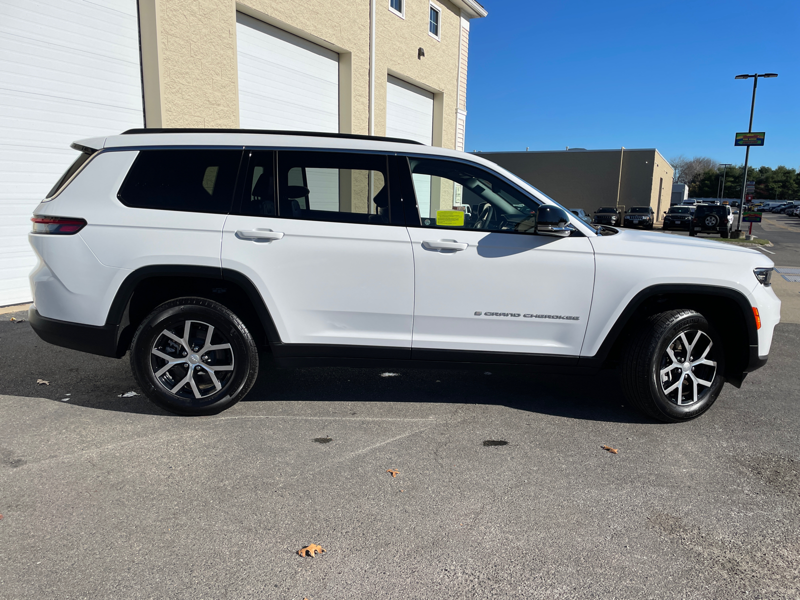 2024 Jeep Grand Cherokee L Limited 15