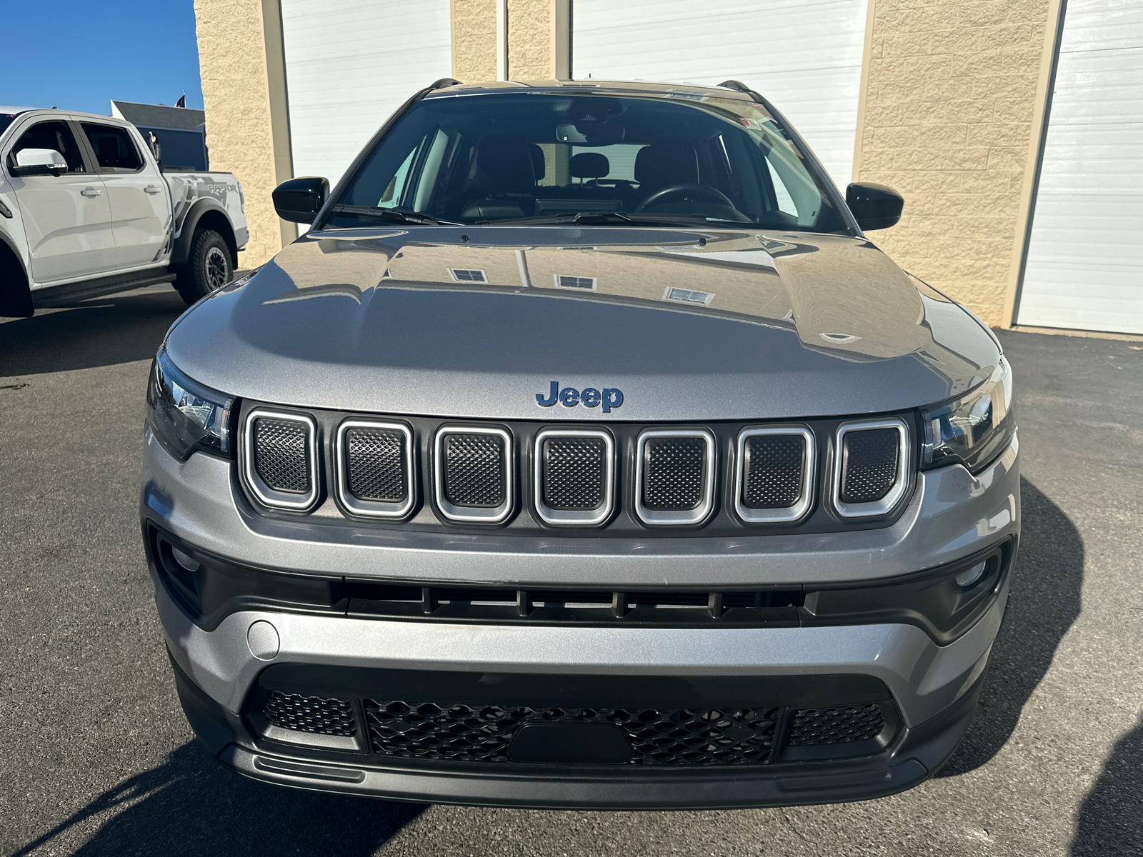 2022 Jeep Compass Latitude Lux 3