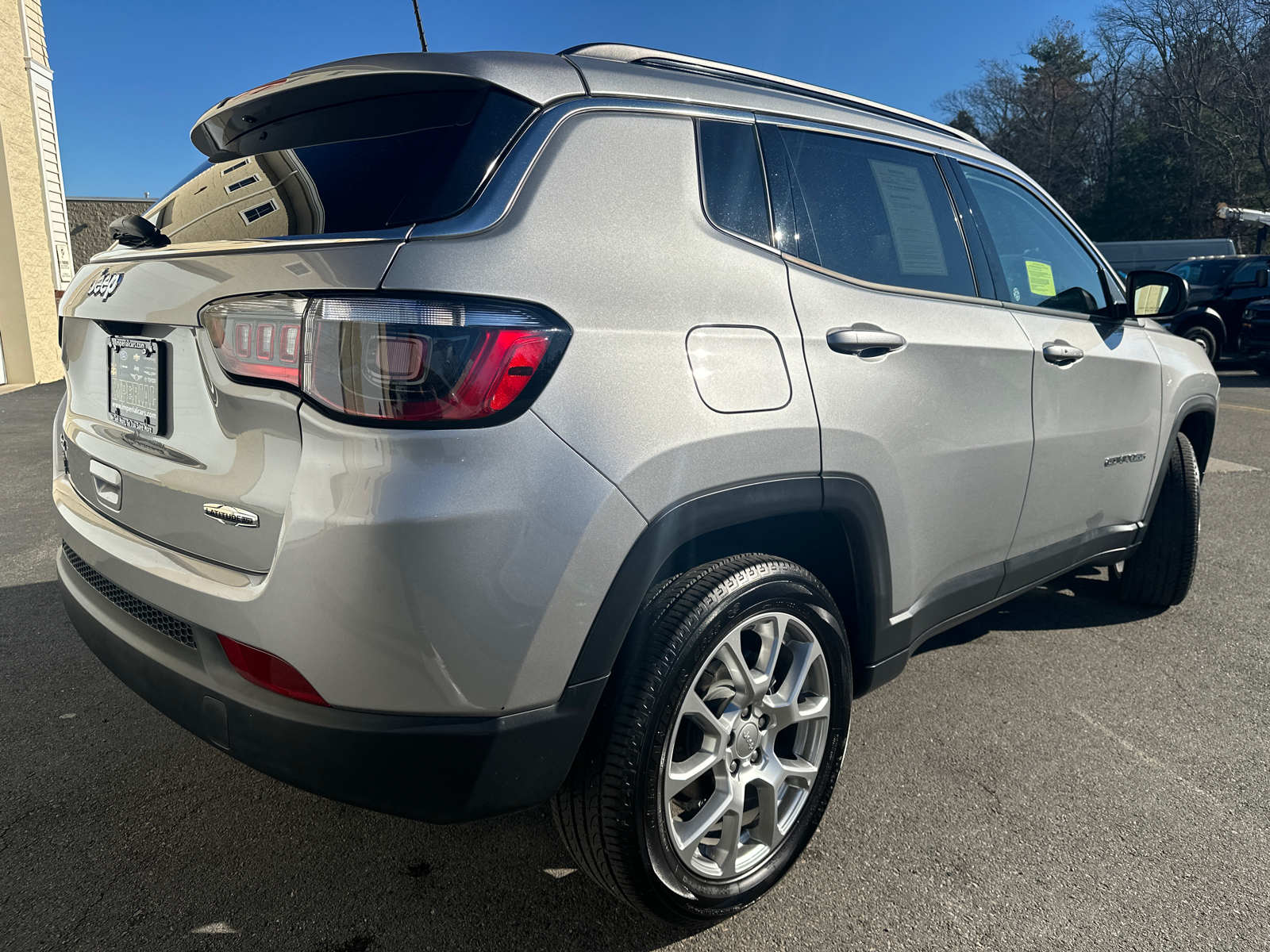 2022 Jeep Compass Latitude Lux 12