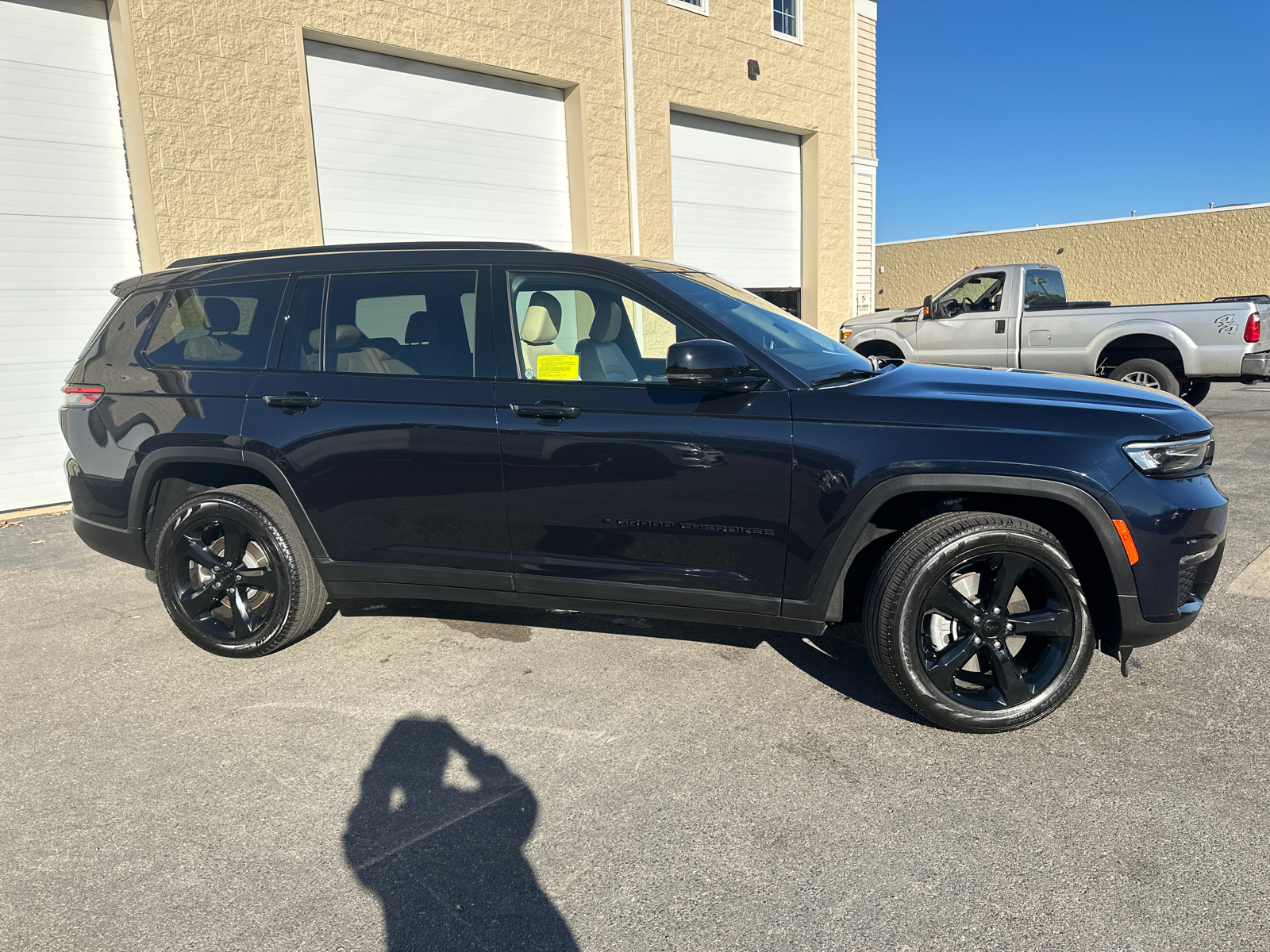 2024 Jeep Grand Cherokee L Limited 11