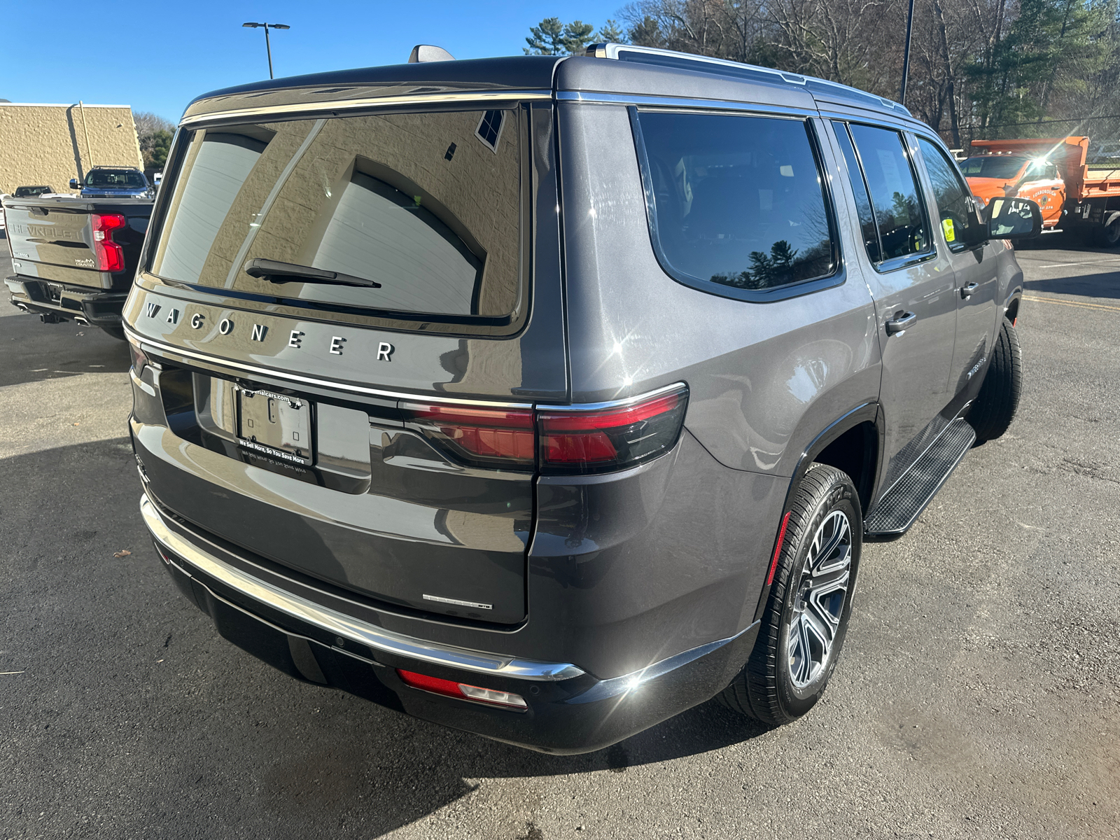 2023 Jeep Wagoneer Series II 10