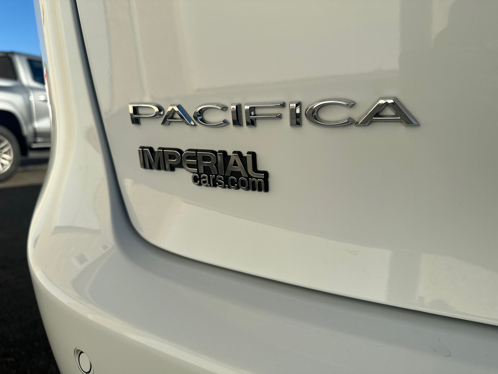 2023 Chrysler Pacifica Limited 9