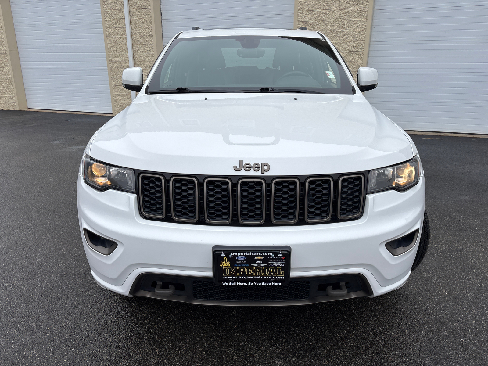 2017 Jeep Grand Cherokee Limited 3