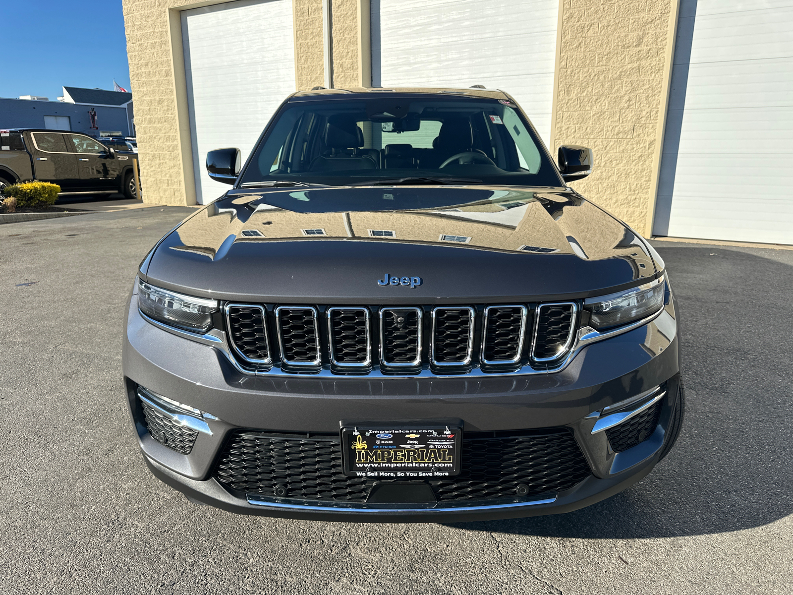 2023 Jeep Grand Cherokee Limited 3